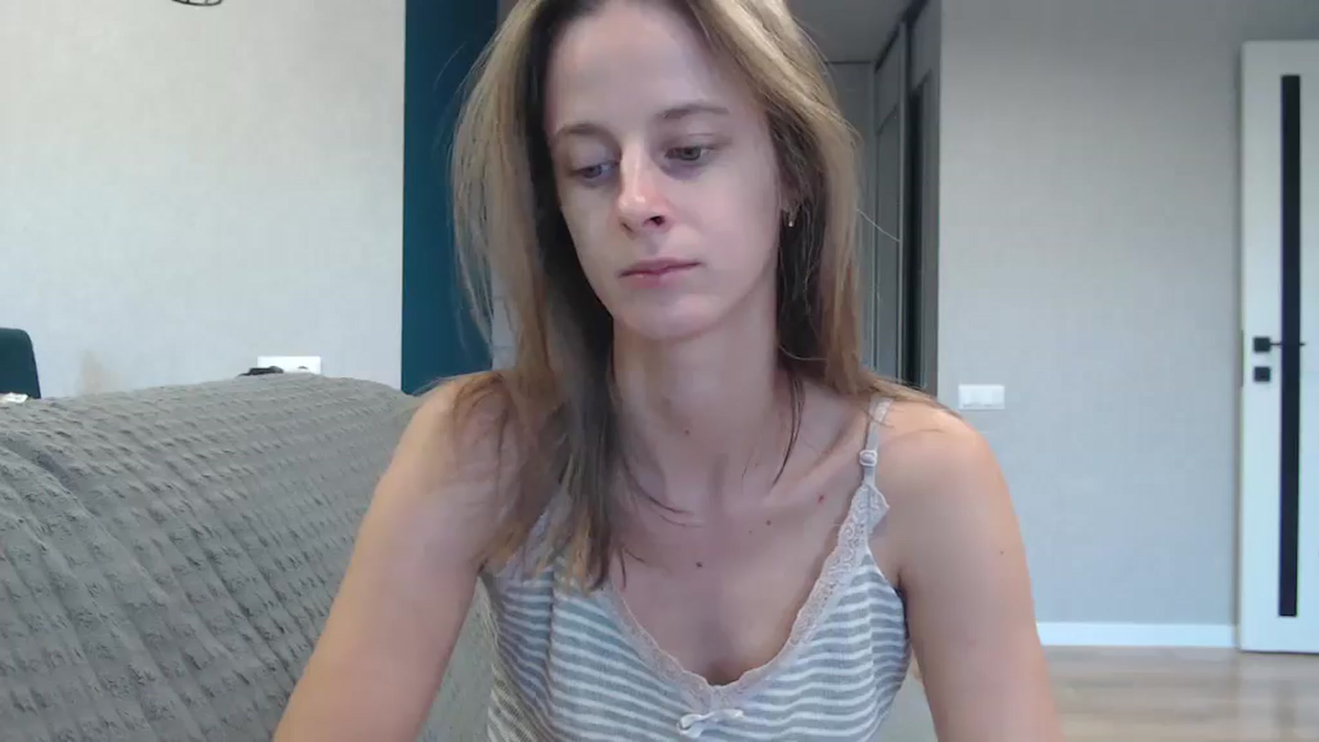 Gallery image thumbnail from favoriteyour's myfreecams stream on, 09/26/2025, 14:09 image 4 of 20