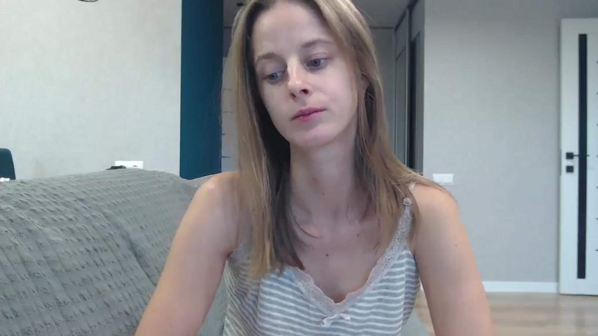 Gallery image thumbnail from favoriteyour's myfreecams stream on, 09/26/2025, 14:09 image 15 of 20