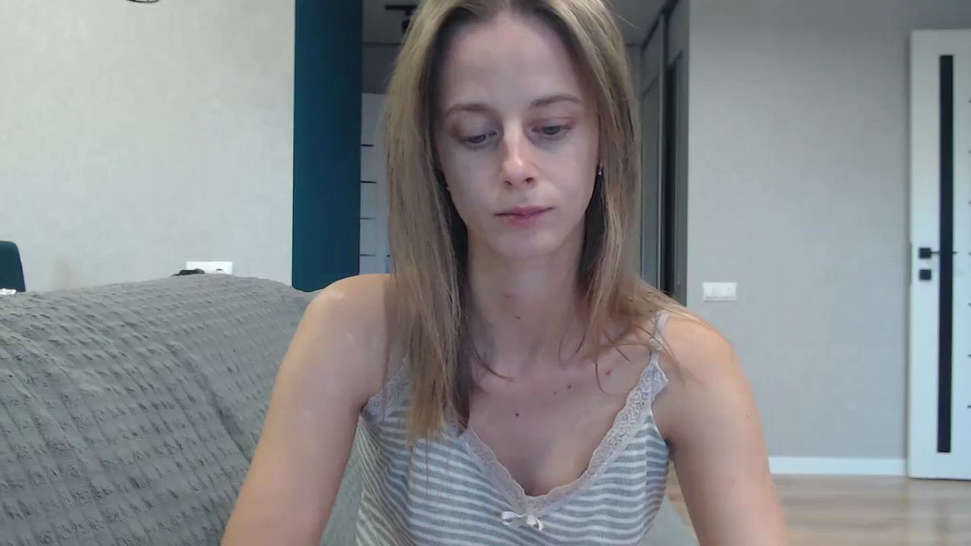 Gallery image thumbnail from favoriteyour's myfreecams stream on, 09/26/2025, 14:09 image 12 of 20