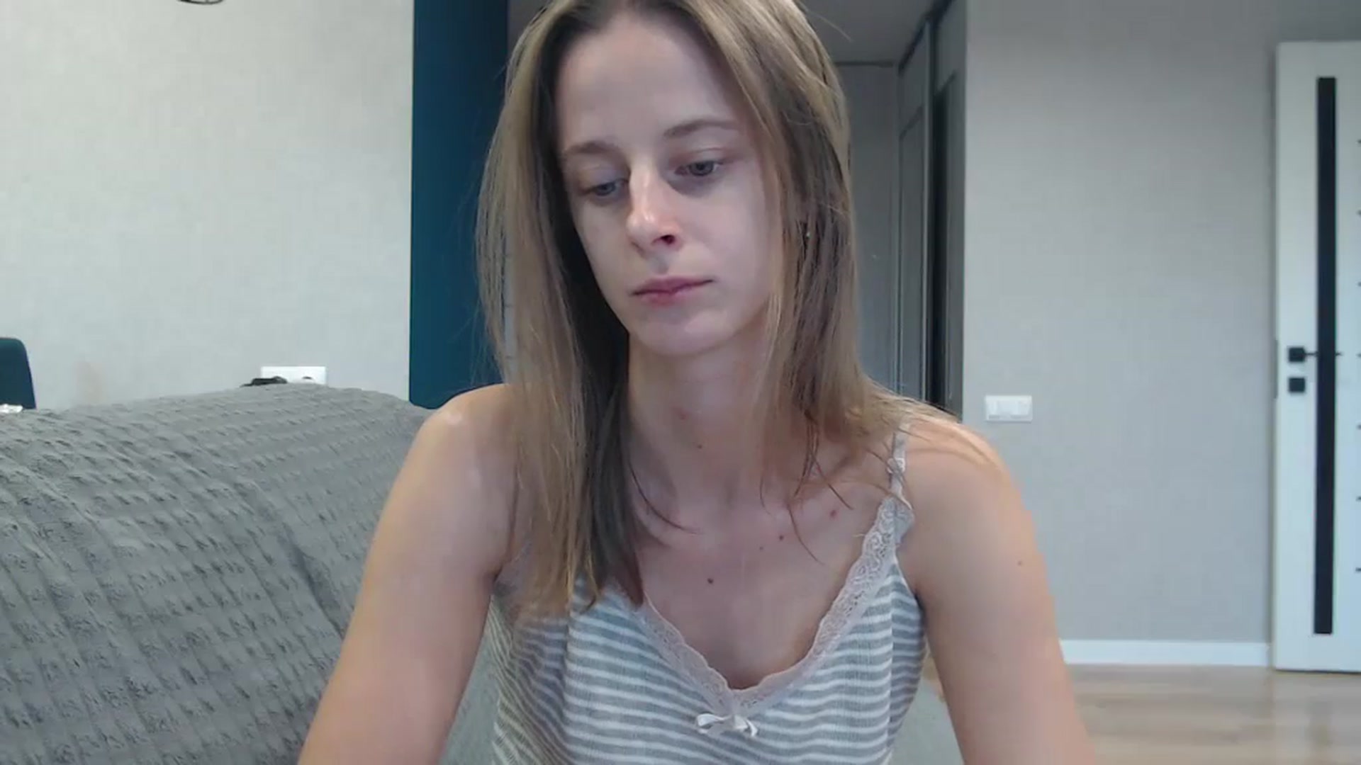 Gallery image thumbnail from favoriteyour's myfreecams stream on, 09/26/2025, 14:09 image 13 of 20