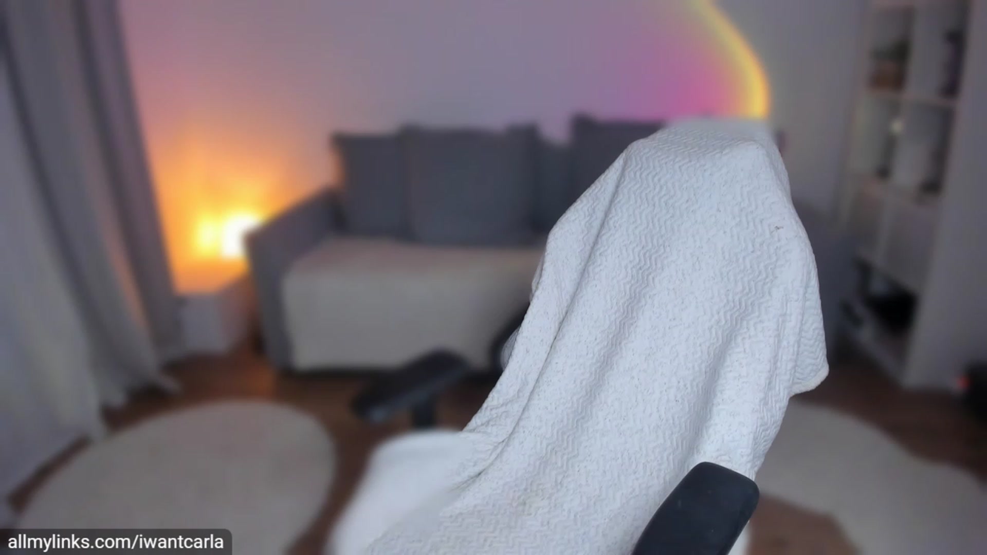 Gallery image thumbnail from fcknunicorn's myfreecams stream on, 05/12/2023, 20:58 image 12 of 20