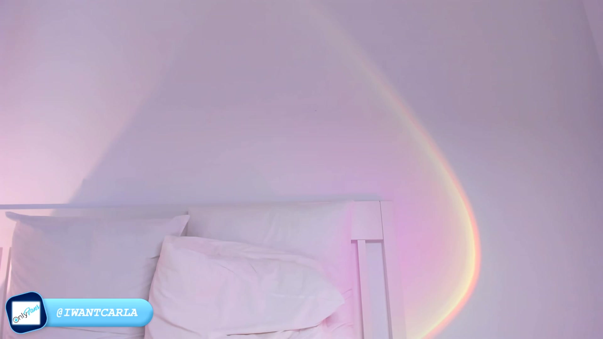 Gallery image thumbnail from fcknunicorn's myfreecams stream on, 07/24/2023, 15:27 image 11 of 20
