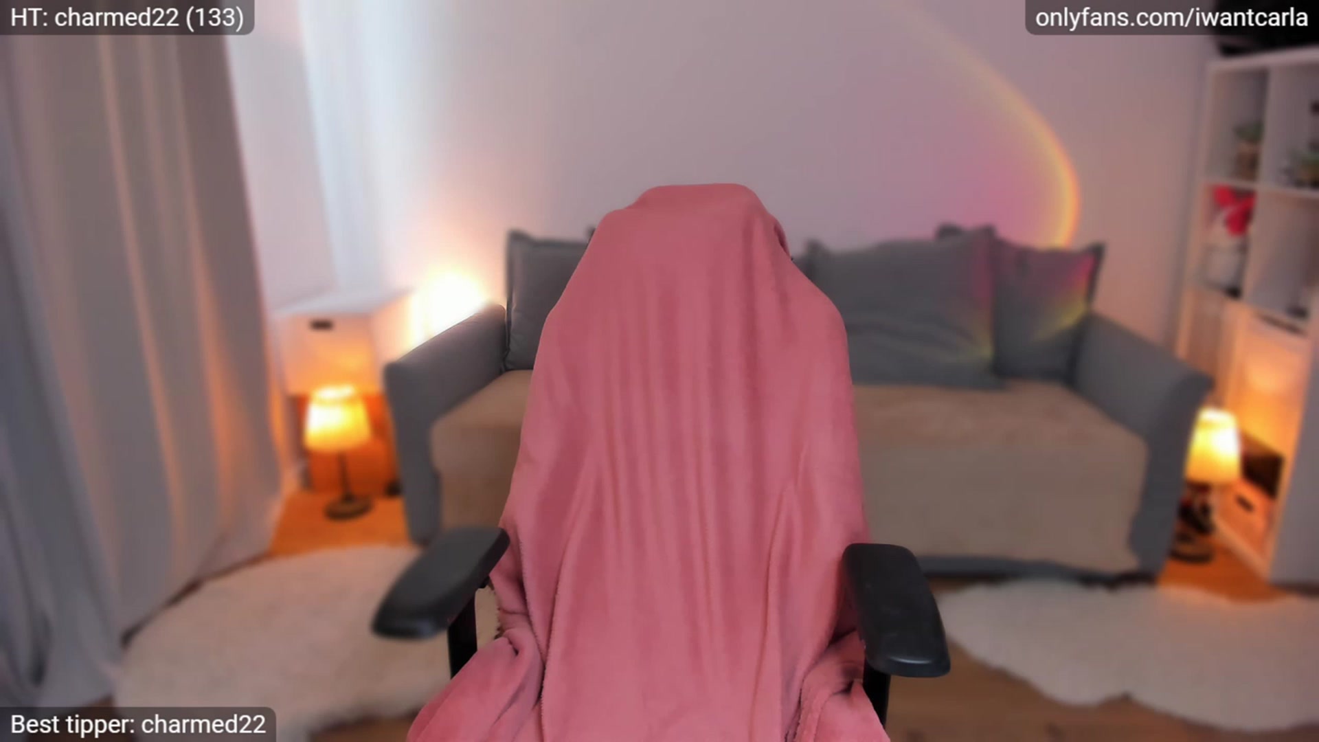 Gallery image thumbnail from fcknunicorn's myfreecams stream on, 09/01/2023, 11:30 image 4 of 20