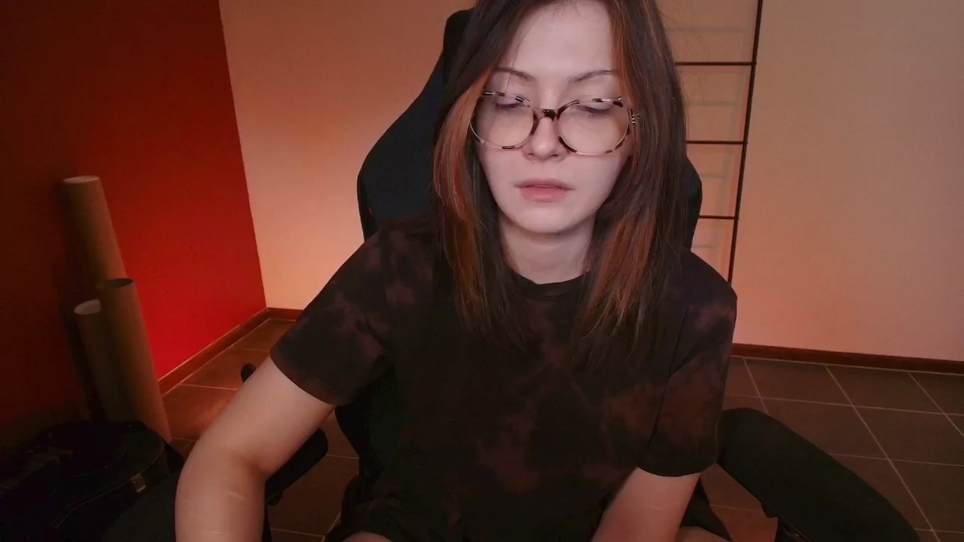 Gallery image thumbnail from febris's myfreecams stream on, 02/06/2026, 24:44 image 13 of 20