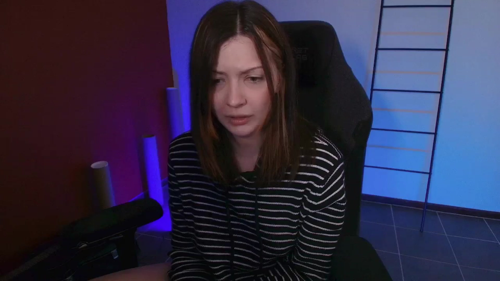 Gallery image thumbnail from februhairy's myfreecams stream on, 02/03/2026, 01:33 image 3 of 20