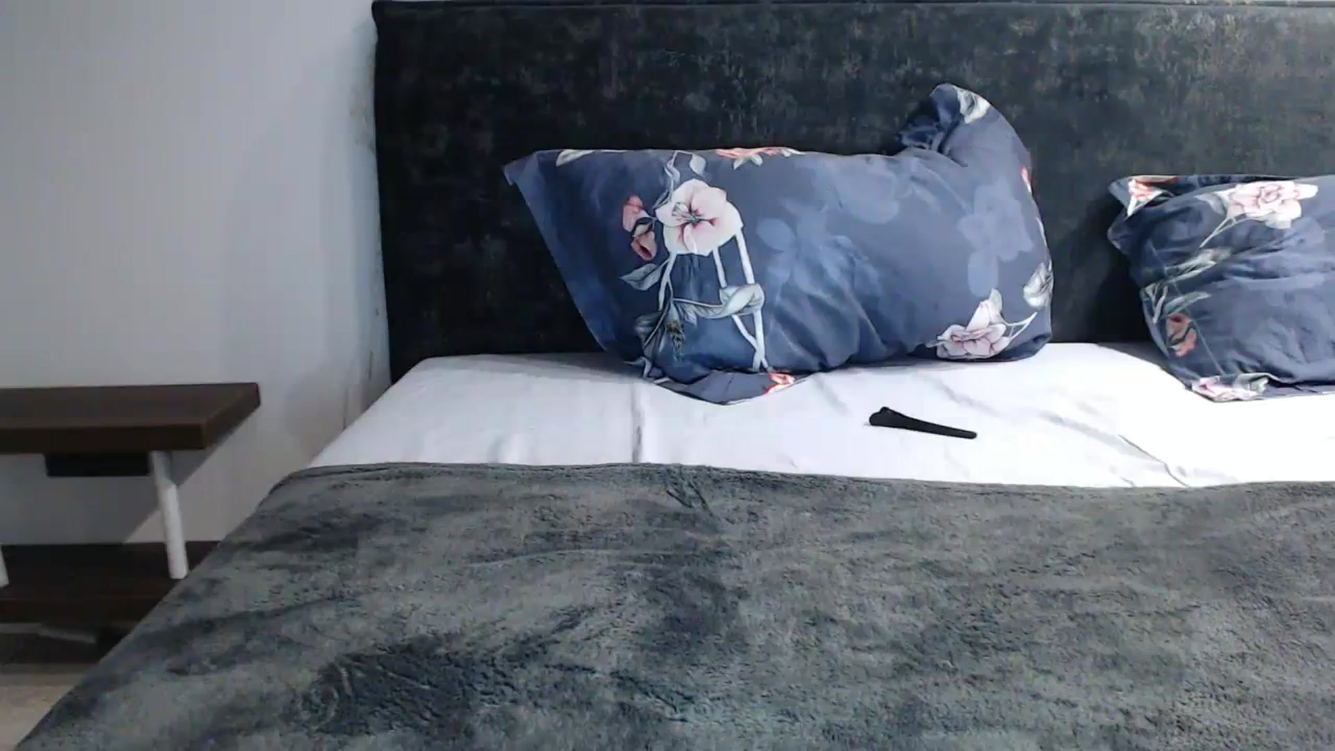 Gallery image thumbnail from fiancee's myfreecams stream on, 04/07/2024, 02:34 image 10 of 20