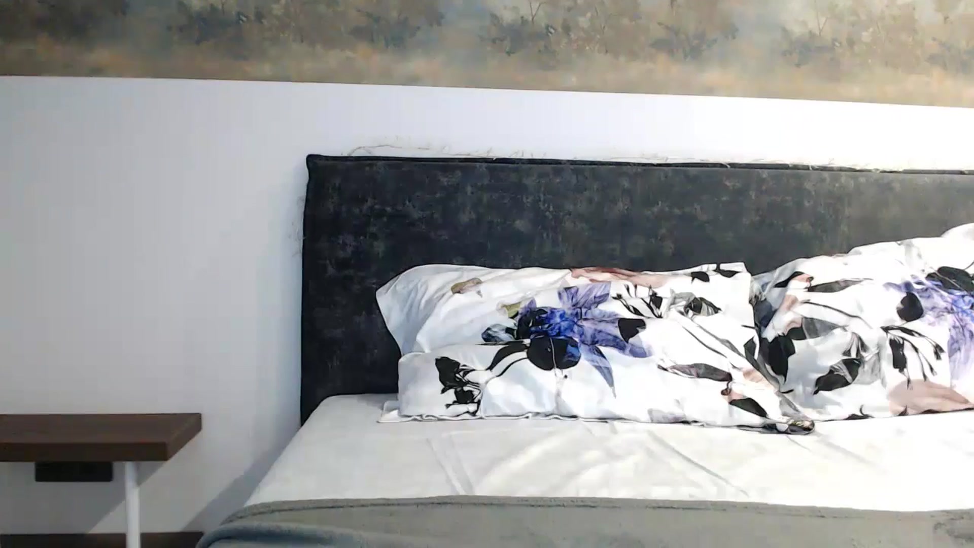 Gallery image thumbnail from fiancee's myfreecams stream on, 04/21/2024, 03:48 image 11 of 20