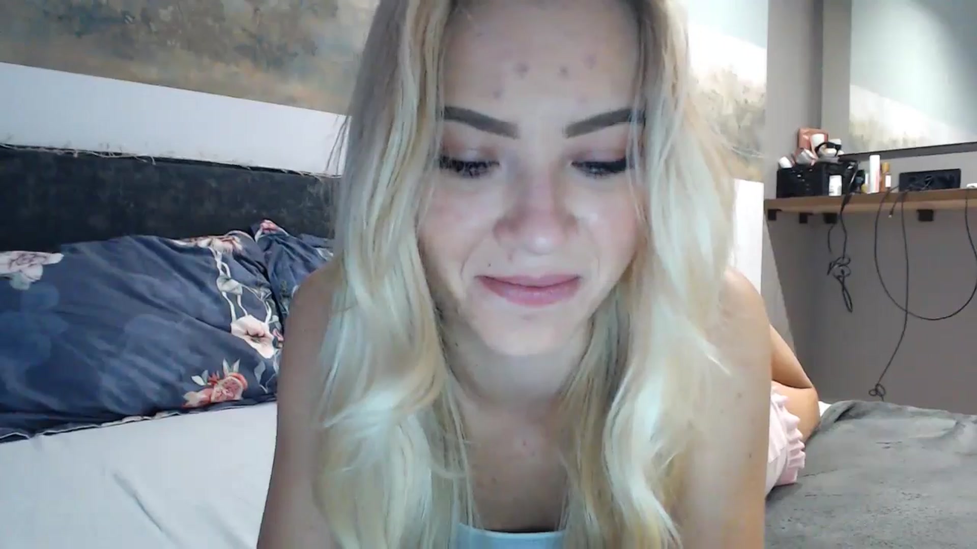 Gallery image thumbnail from fiancee's myfreecams stream on, 05/07/2024, 02:07 image 20 of 20