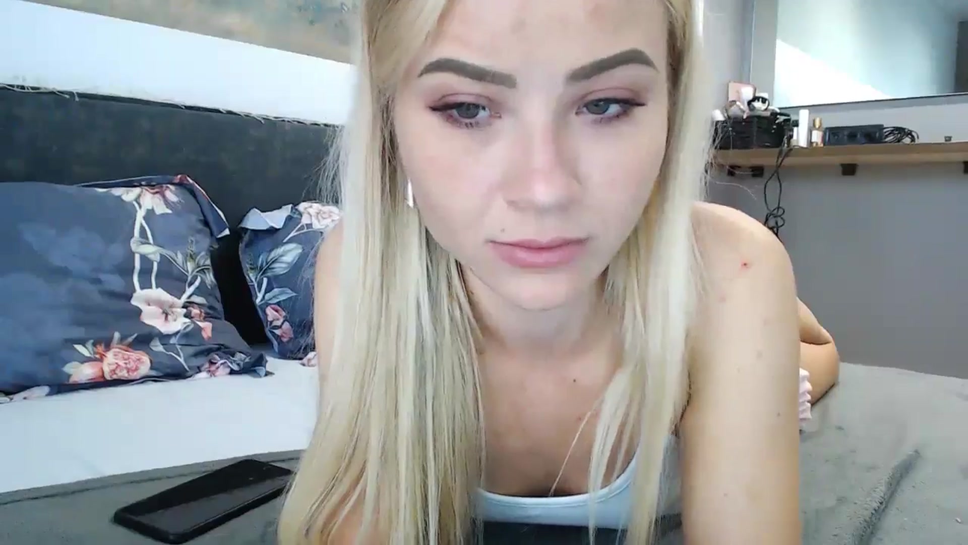Gallery image thumbnail from fiancee's myfreecams stream on, 05/08/2024, 03:54 image 3 of 20