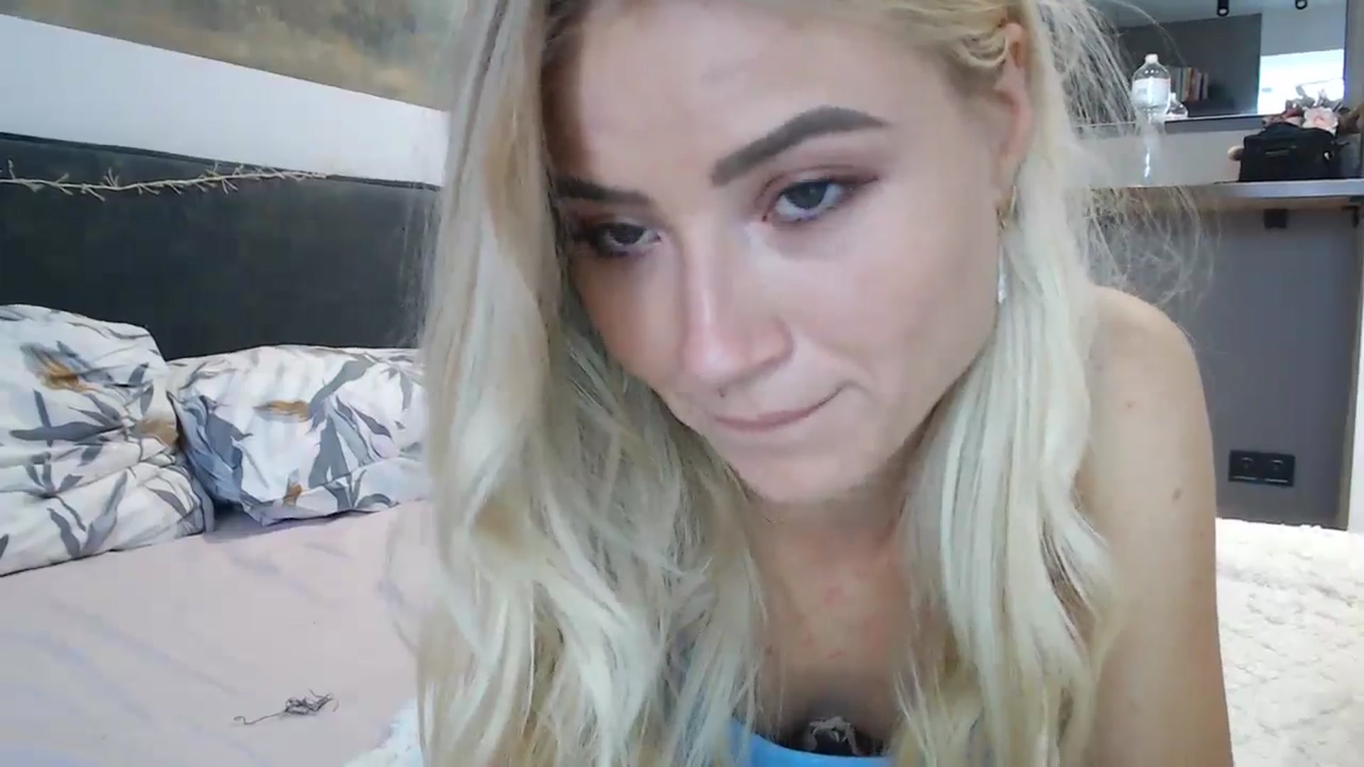 Gallery image thumbnail from fiancee's myfreecams stream on, 05/14/2024, 04:24 image 17 of 20