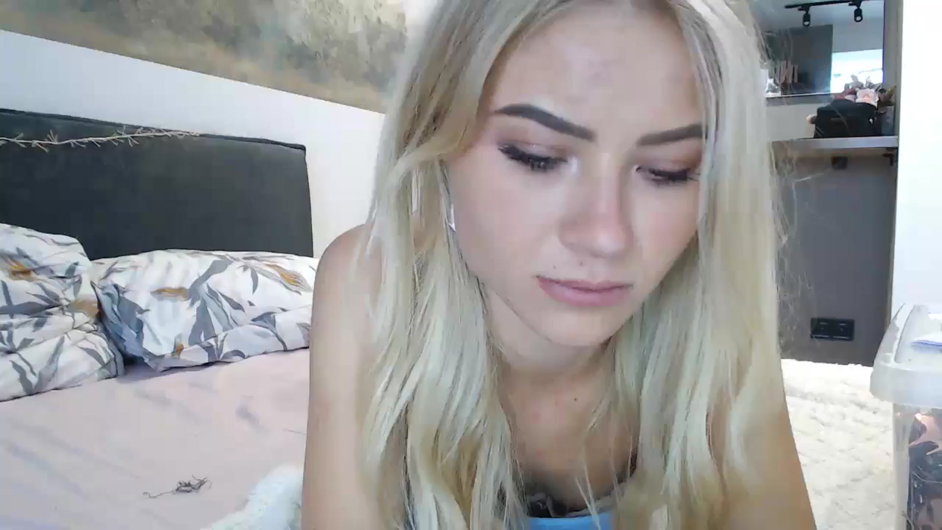Gallery image thumbnail from fiancee's myfreecams stream on, 05/14/2024, 04:24 image 7 of 20