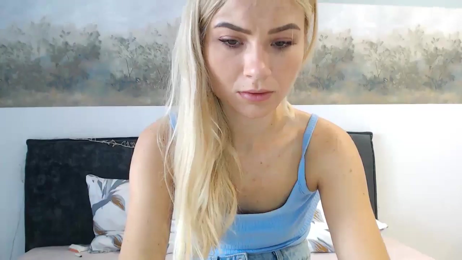 Gallery image thumbnail from fiancee's myfreecams stream on, 05/14/2024, 05:07 image 15 of 20