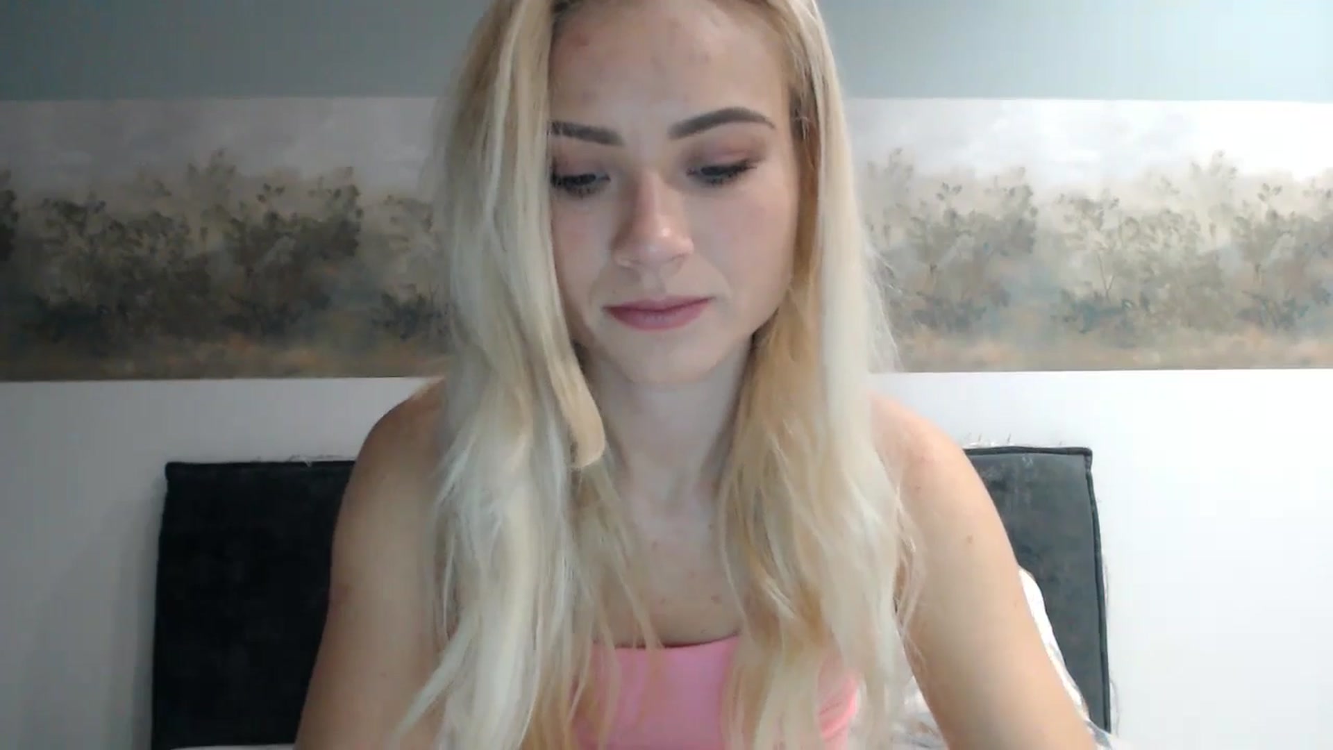 Gallery image thumbnail from fiancee's myfreecams stream on, 05/16/2024, 01:52 image 7 of 20