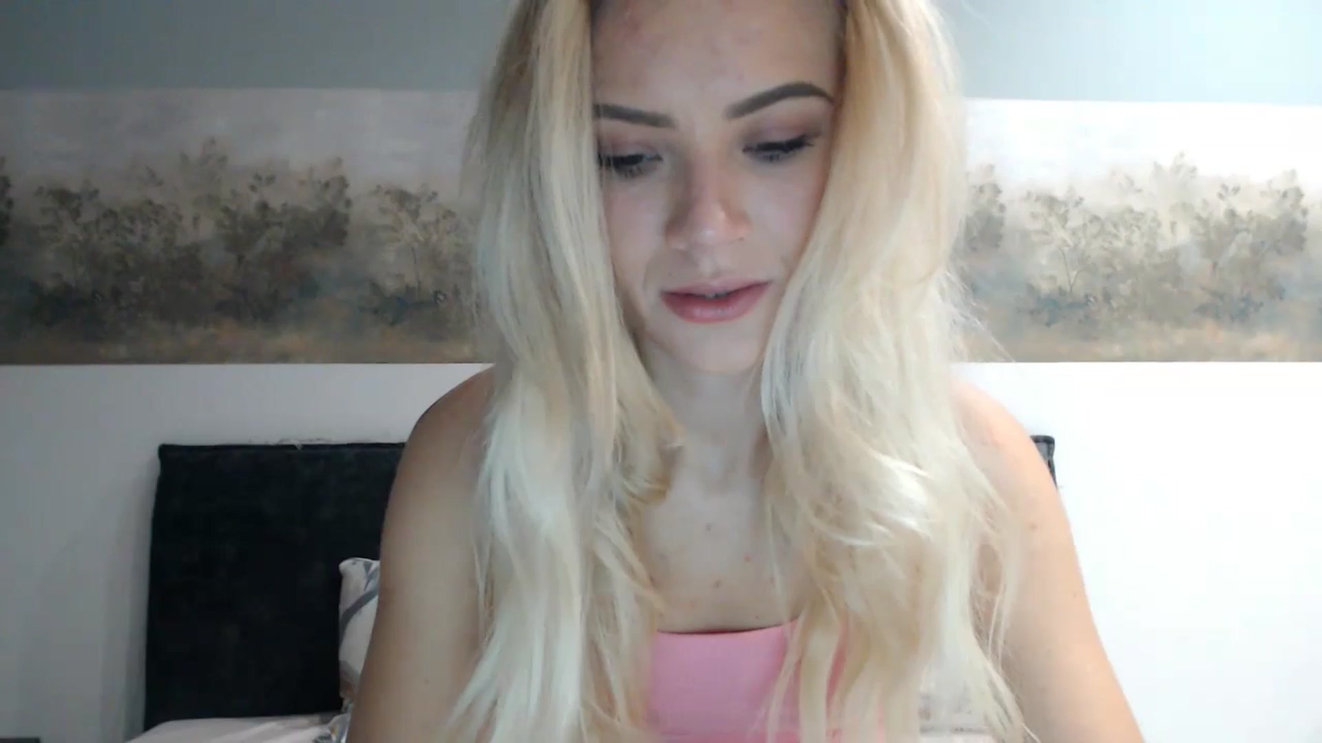 Gallery image thumbnail from fiancee's myfreecams stream on, 05/16/2024, 01:52 image 2 of 20