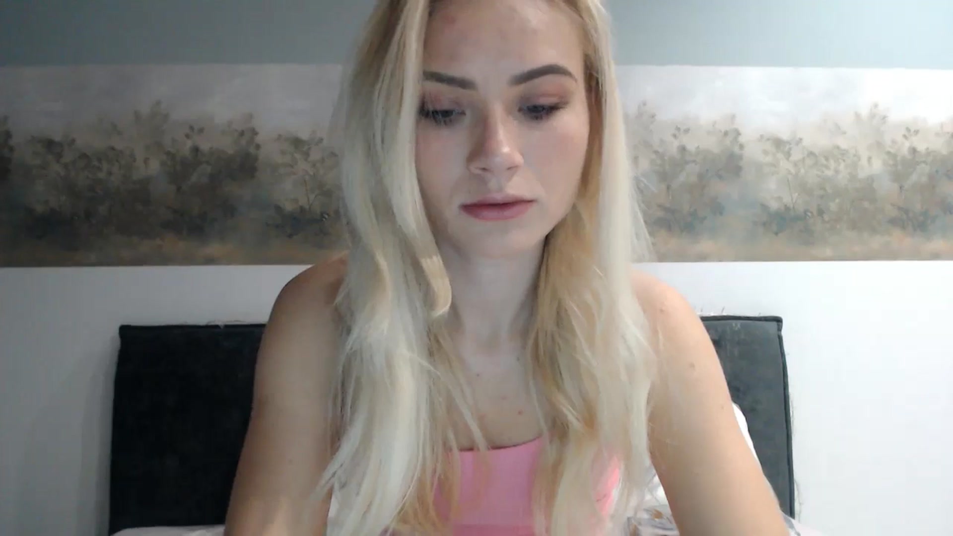 Gallery image thumbnail from fiancee's myfreecams stream on, 05/16/2024, 01:52 image 10 of 20