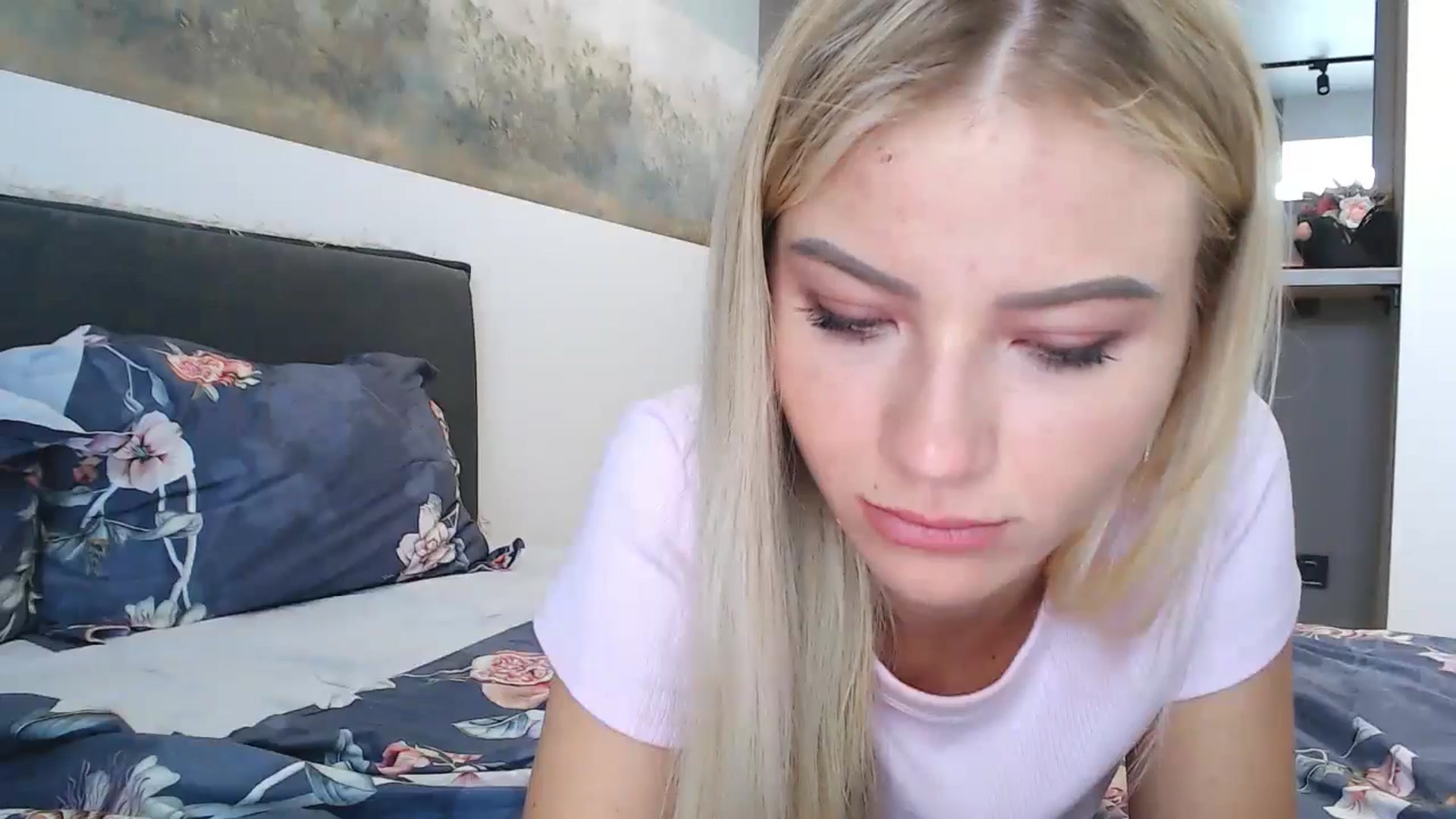 Gallery image thumbnail from fiancee's myfreecams stream on, 05/28/2024, 05:17 image 20 of 20