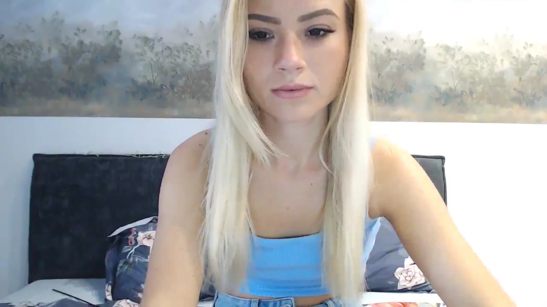 Gallery image thumbnail from fiancee's myfreecams stream on, 05/29/2024, 03:51 image 4 of 20