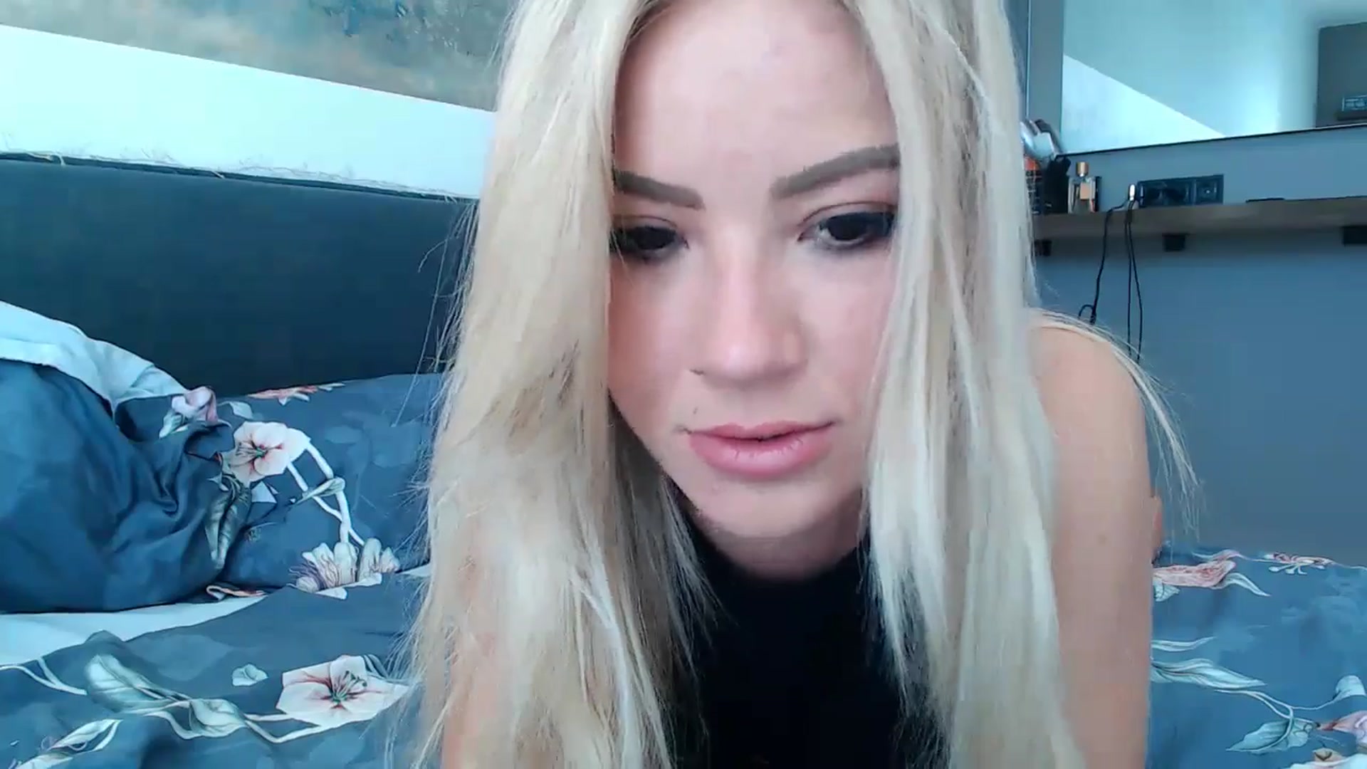 Gallery image thumbnail from fiancee's myfreecams stream on, 05/31/2024, 03:23 image 2 of 20