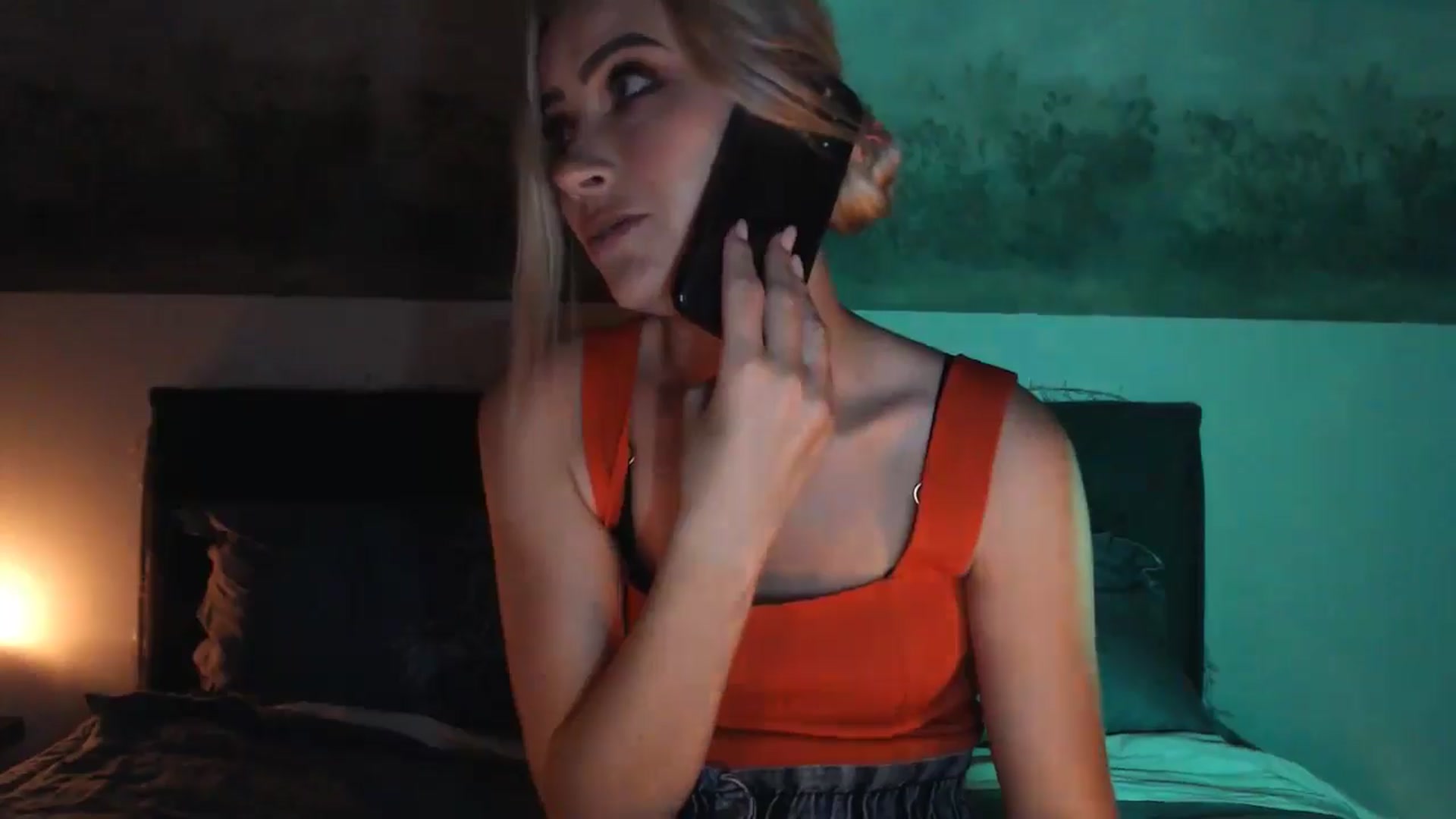 Gallery image thumbnail from fiancee's myfreecams stream on, 06/06/2024, 22:37 image 4 of 20