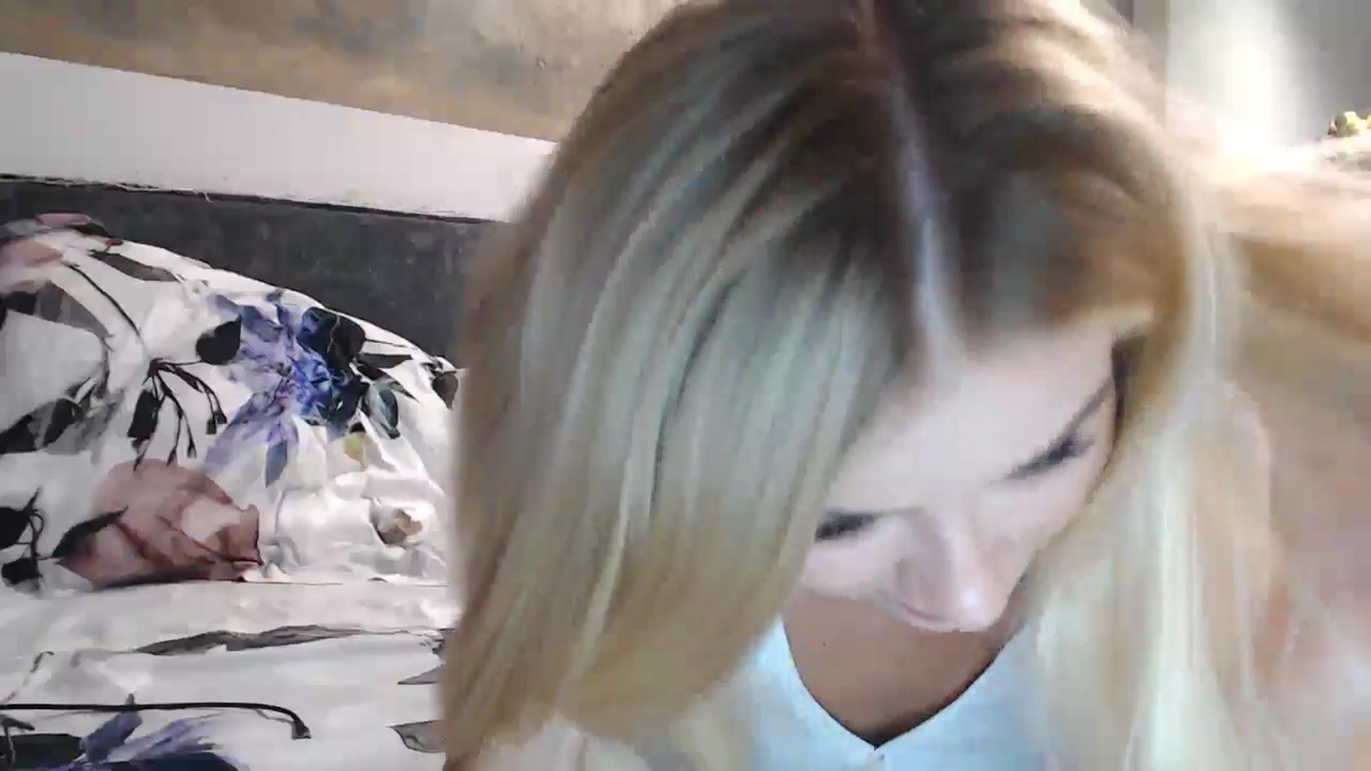 Gallery image thumbnail from fiancee's myfreecams stream on, 06/10/2024, 01:16 image 17 of 20
