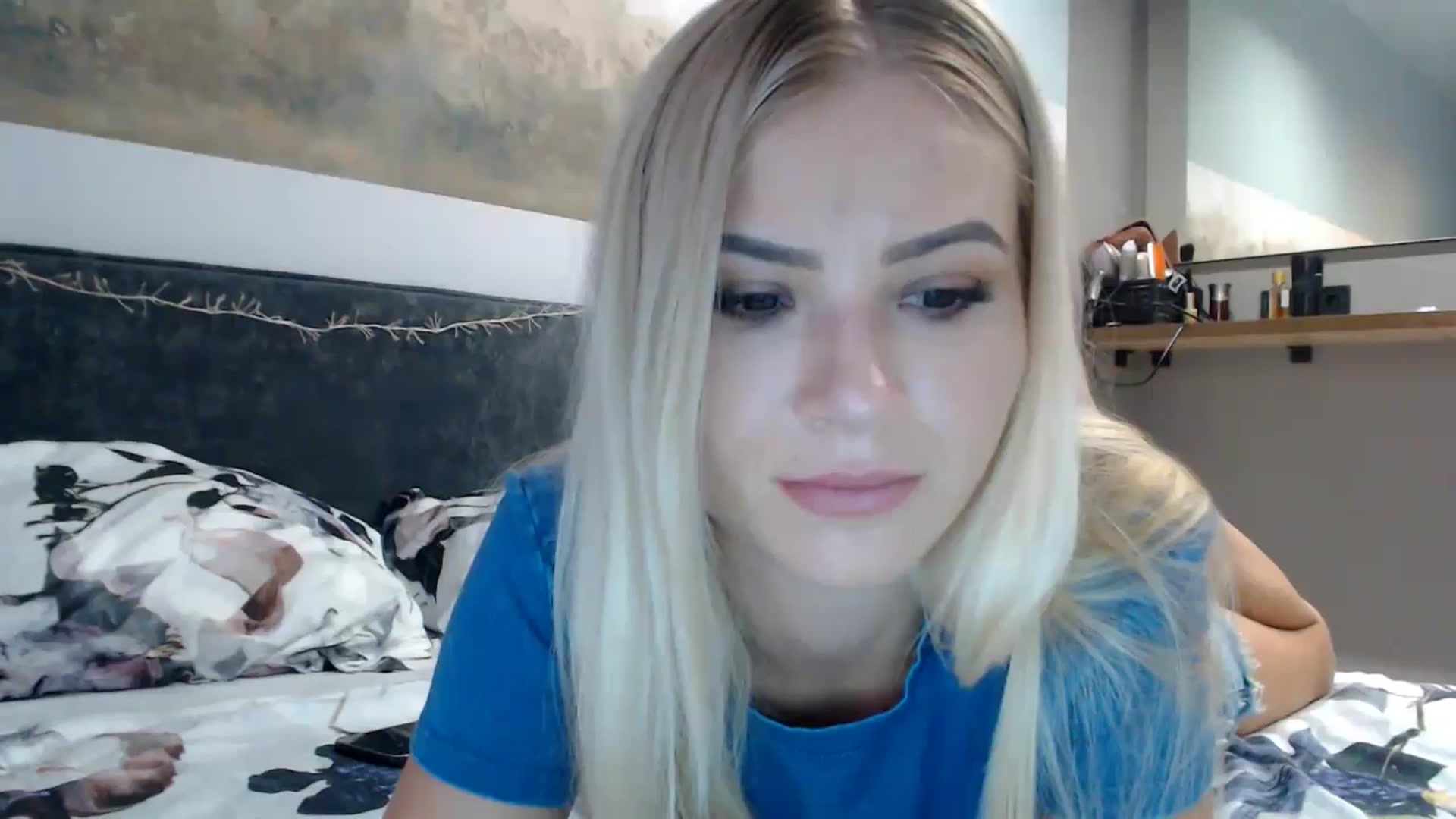 Gallery image thumbnail from fiancee's myfreecams stream on, 06/12/2024, 02:27 image 11 of 20
