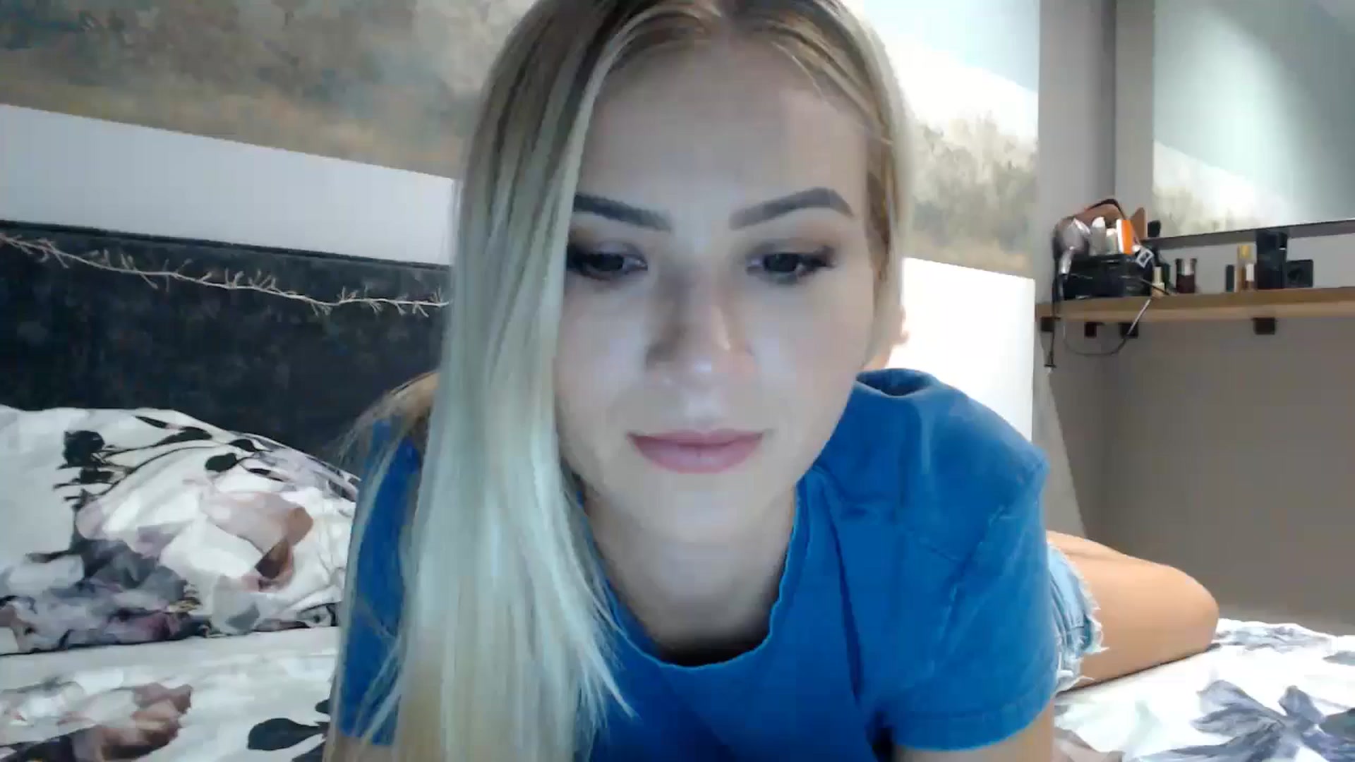 Gallery image thumbnail from fiancee's myfreecams stream on, 06/12/2024, 02:27 image 5 of 20