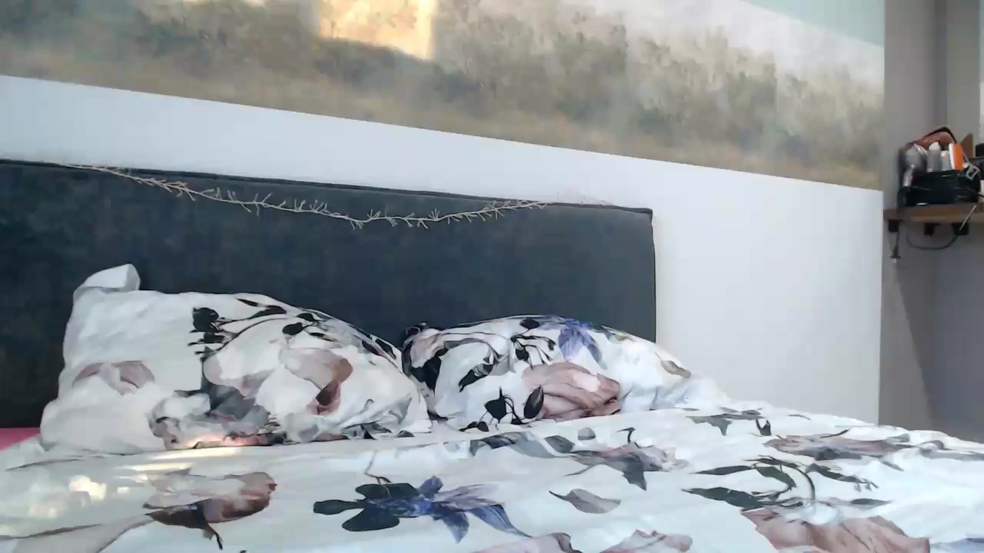 Gallery image thumbnail from fiancee's myfreecams stream on, 06/12/2024, 02:27 image 20 of 20