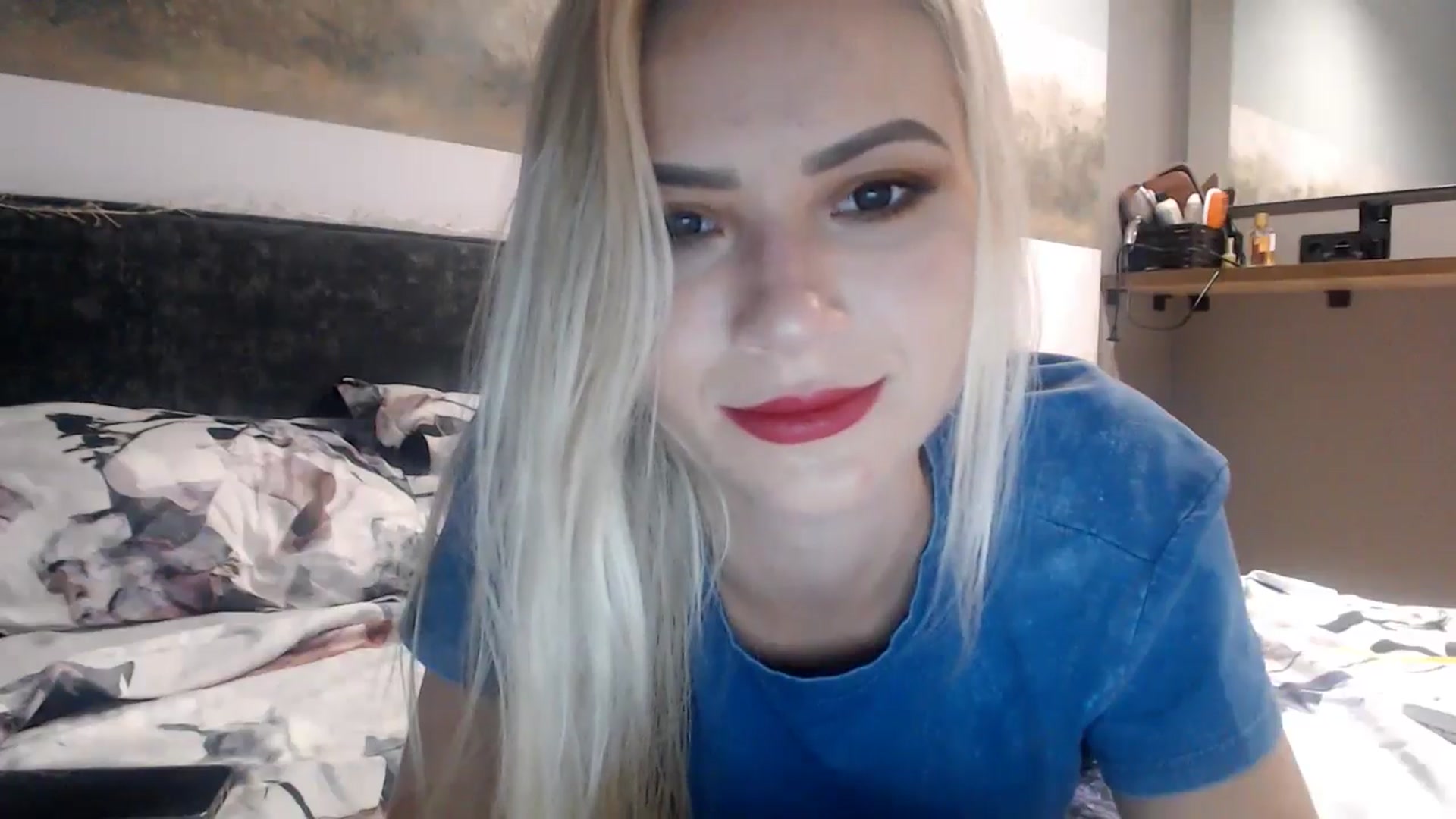 Gallery image thumbnail from fiancee's myfreecams stream on, 06/13/2024, 02:01 image 10 of 20