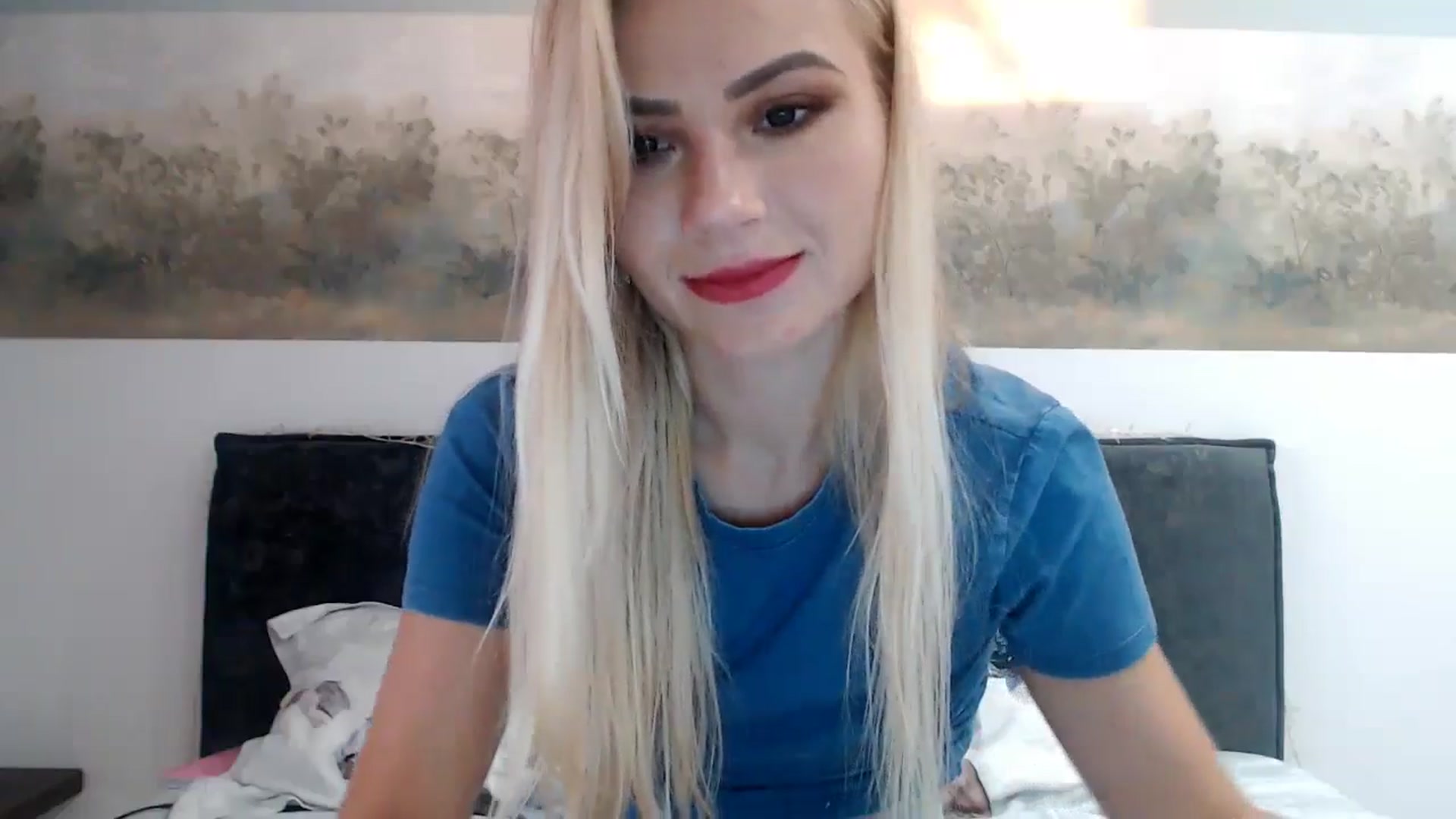 Gallery image thumbnail from fiancee's myfreecams stream on, 06/13/2024, 02:01 image 18 of 20