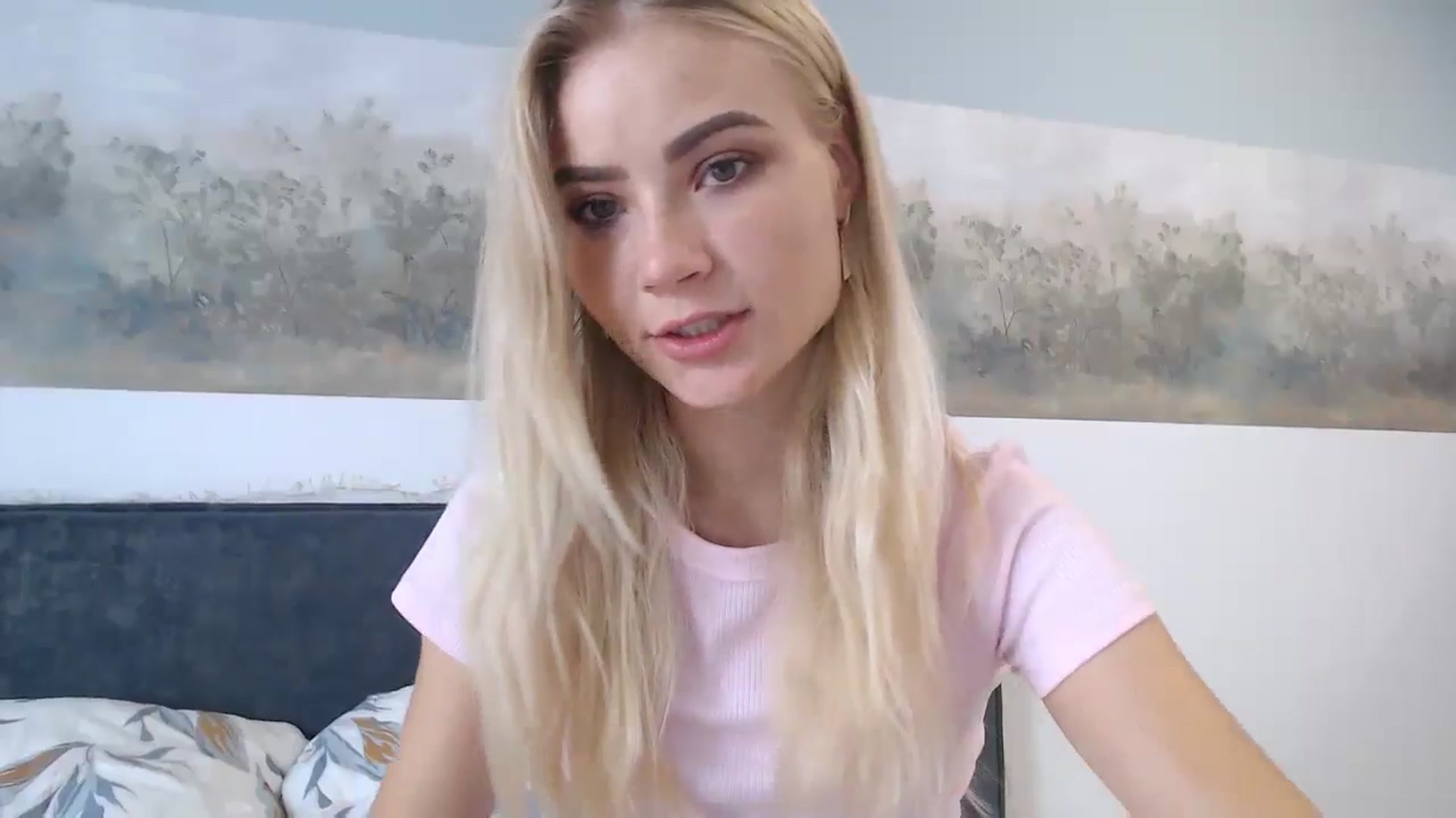Gallery image thumbnail from fiancee's myfreecams stream on, 06/16/2024, 06:53 image 3 of 20