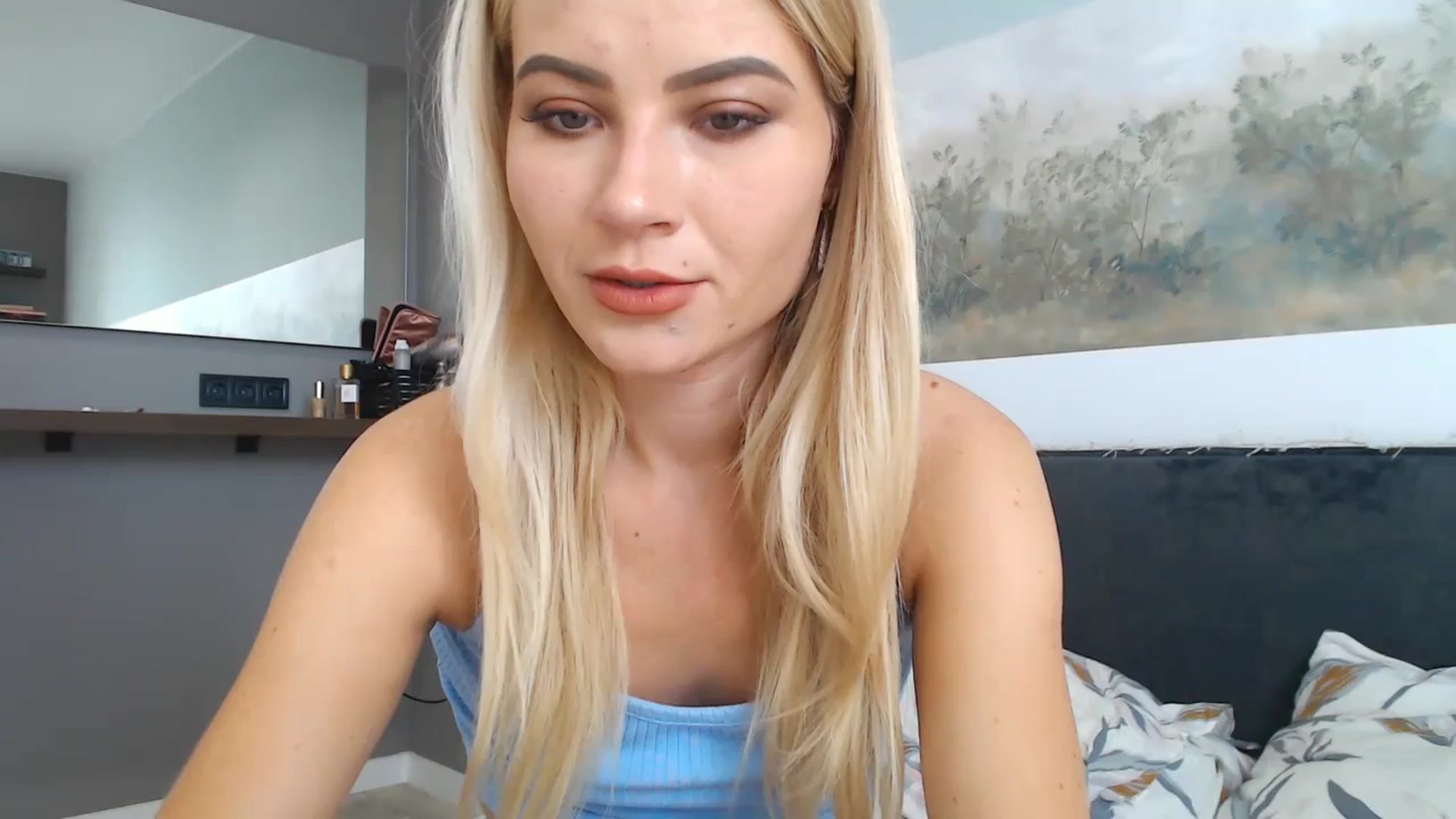 Gallery image thumbnail from fiancee's myfreecams stream on, 06/18/2024, 04:05 image 13 of 20
