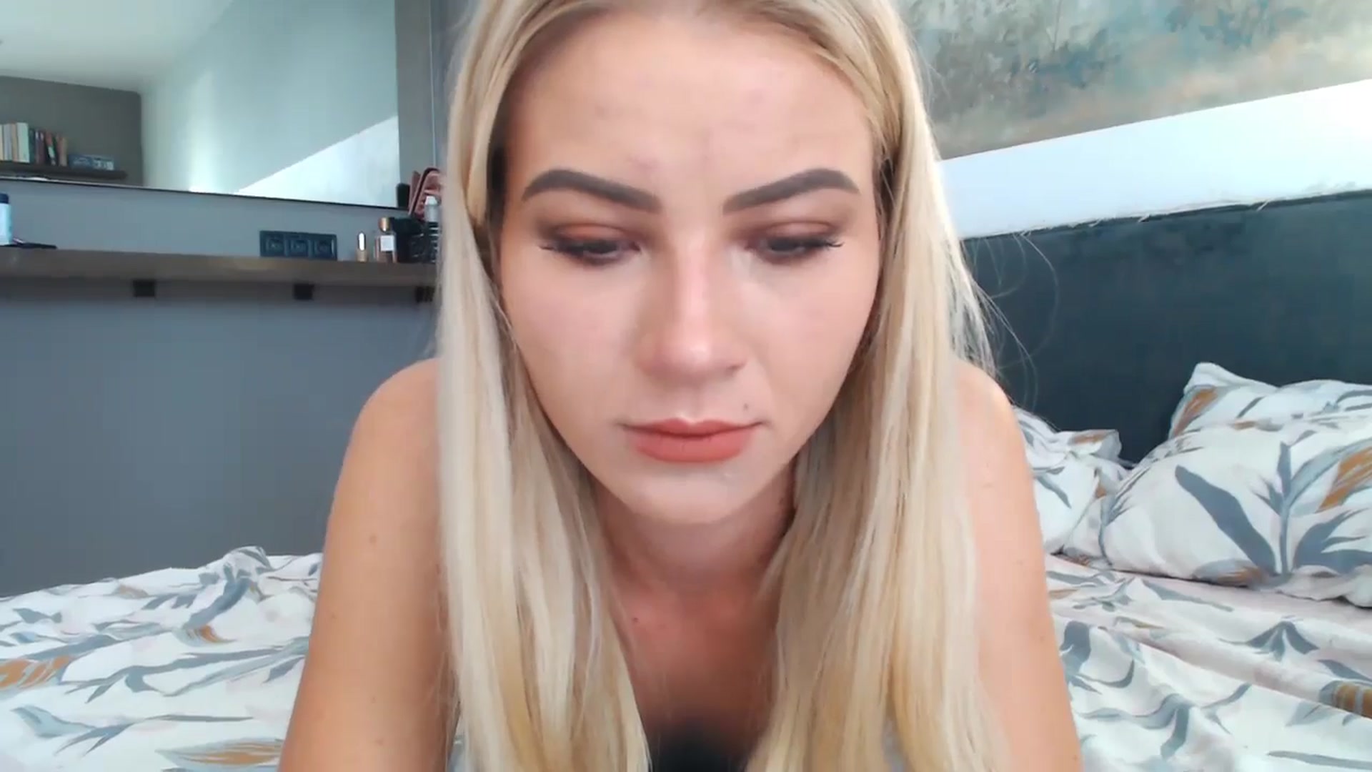 Gallery image thumbnail from fiancee's myfreecams stream on, 06/18/2024, 04:05 image 2 of 20