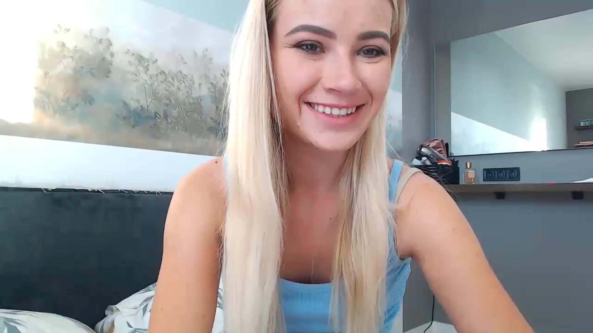 Gallery image thumbnail from fiancee's myfreecams stream on, 06/20/2024, 02:48 image 19 of 20