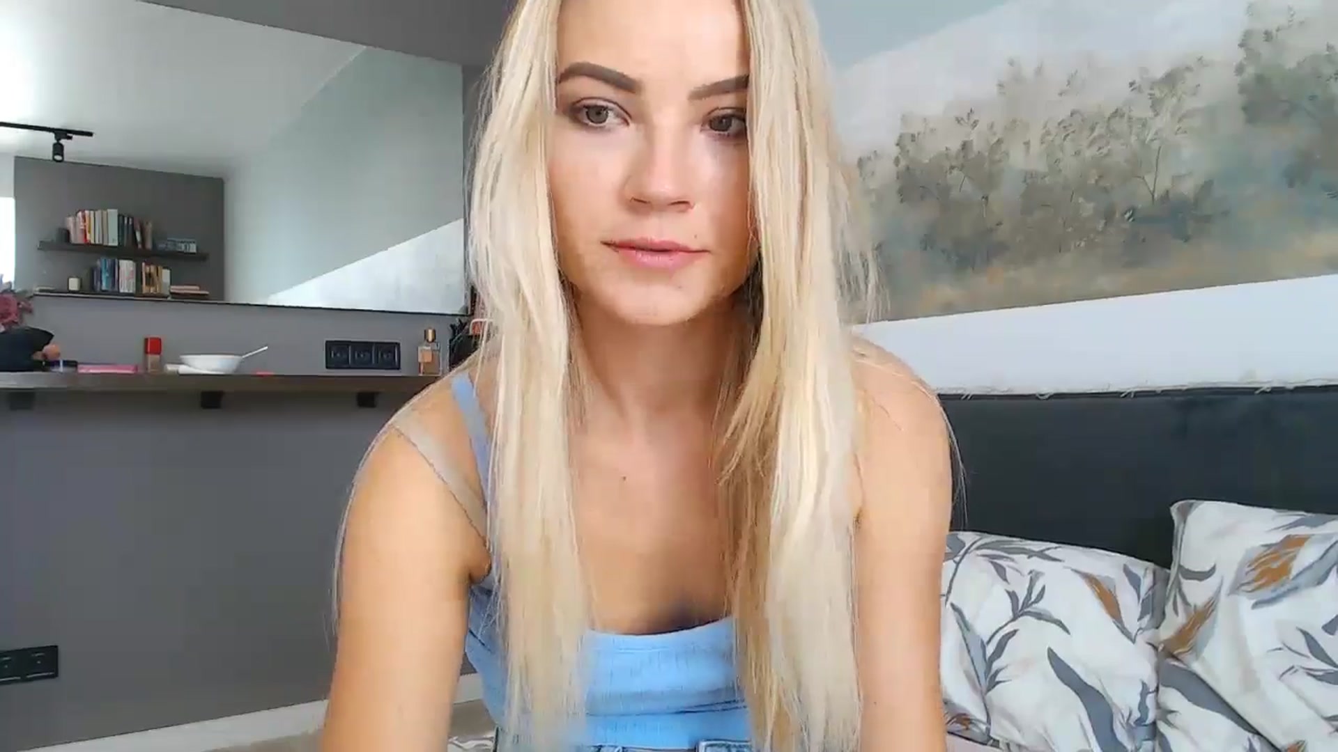 Gallery image thumbnail from fiancee's myfreecams stream on, 06/20/2024, 04:24 image 10 of 20