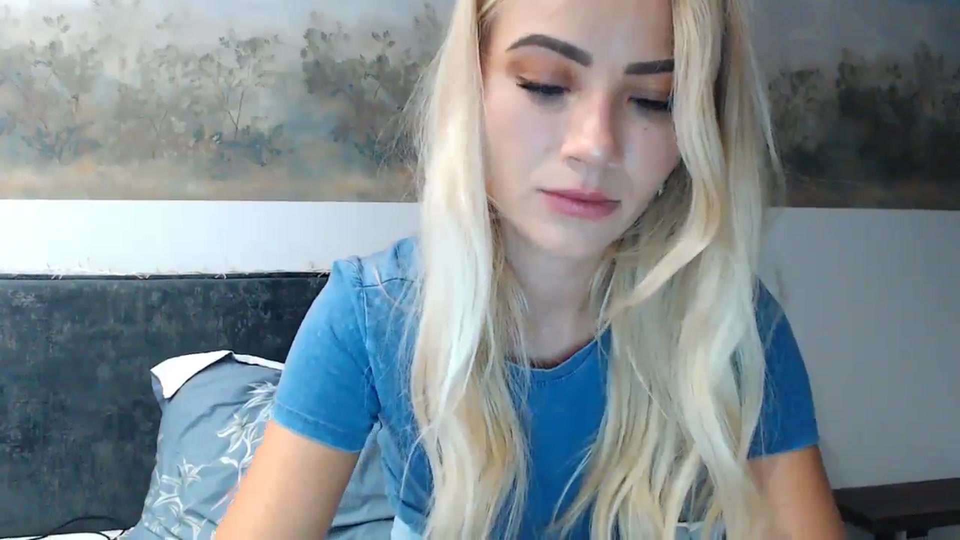 Gallery image thumbnail from fiancee's myfreecams stream on, 06/25/2024, 23:16 image 20 of 20