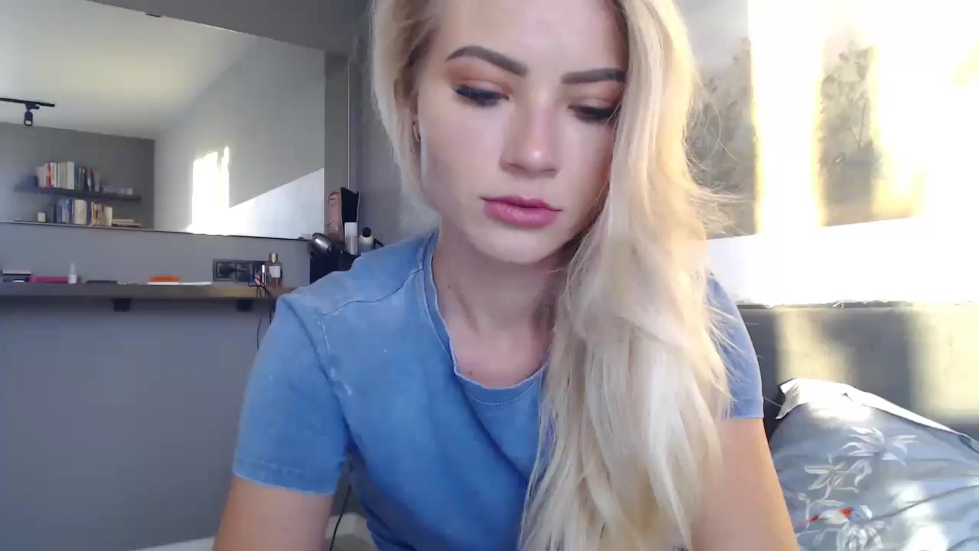 Gallery image thumbnail from fiancee's myfreecams stream on, 06/26/2024, 03:33 image 1 of 20
