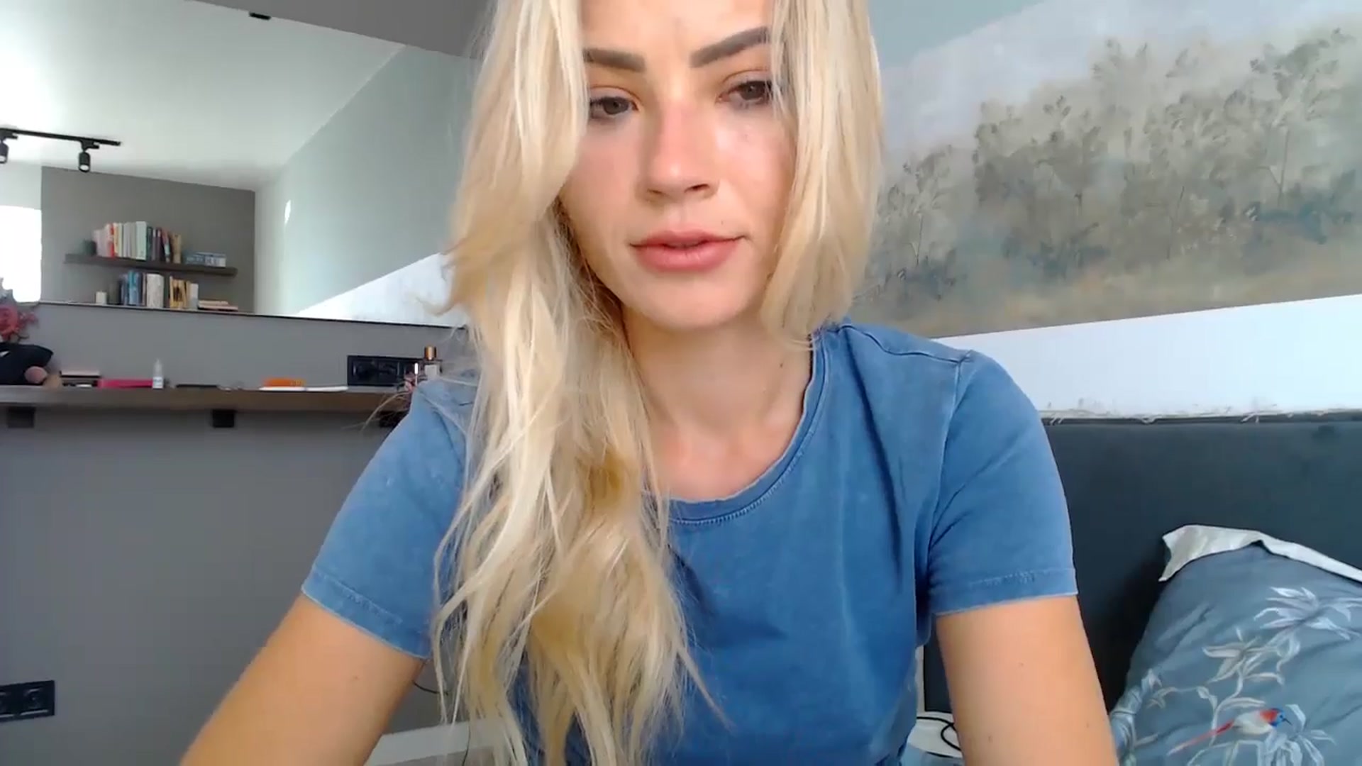 Gallery image thumbnail from fiancee's myfreecams stream on, 06/26/2024, 03:54 image 20 of 20
