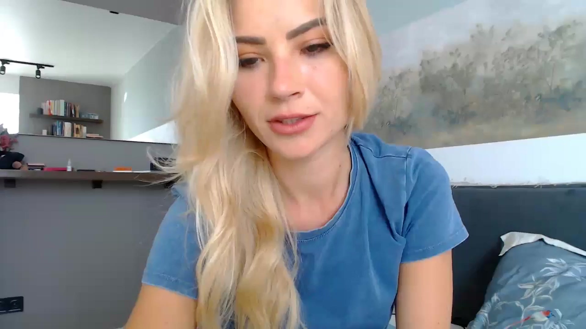 Gallery image thumbnail from fiancee's myfreecams stream on, 06/26/2024, 03:54 image 18 of 20