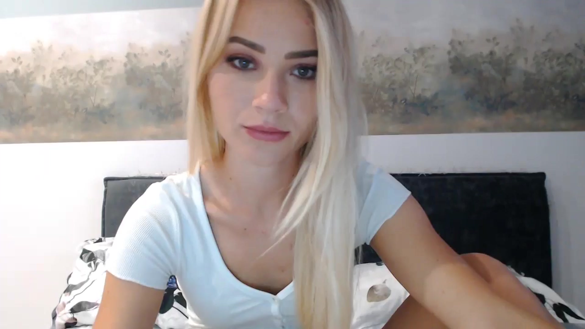 Gallery image thumbnail from fiancee's myfreecams stream on, 07/01/2024, 02:02 image 1 of 20