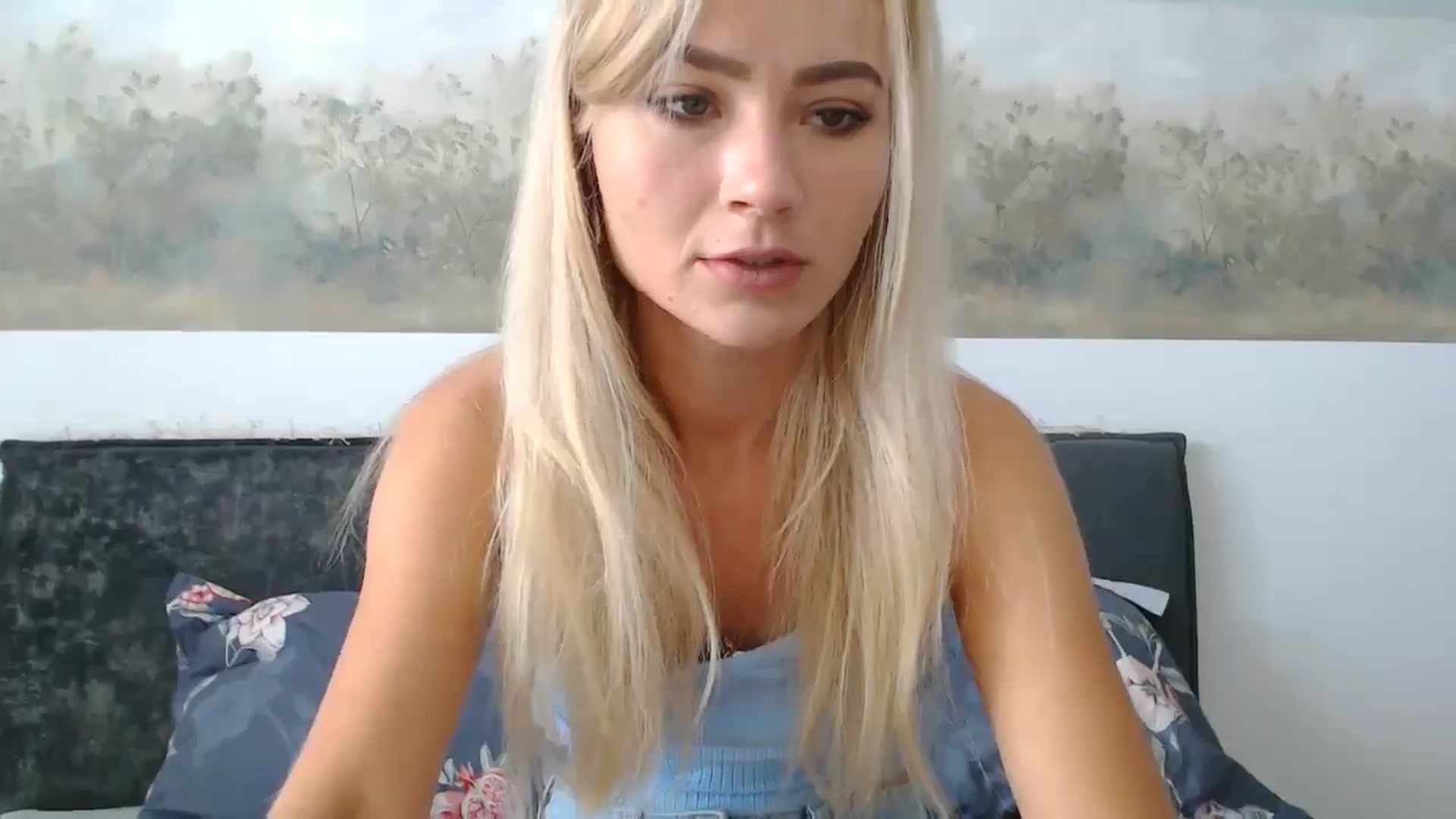 Gallery image thumbnail from fiancee's myfreecams stream on, 07/09/2024, 04:57 image 2 of 20
