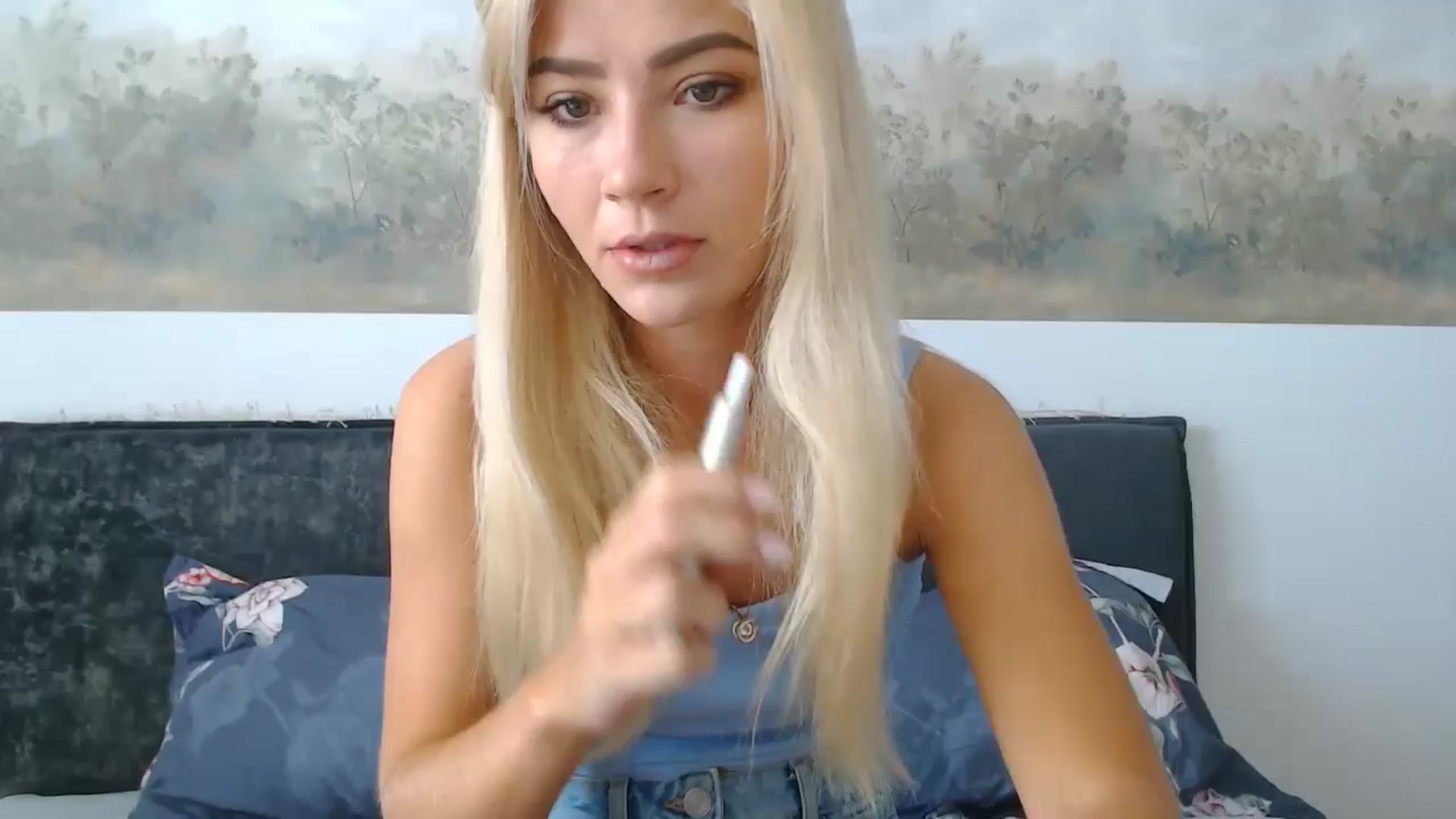 Gallery image thumbnail from fiancee's myfreecams stream on, 07/09/2024, 04:57 image 1 of 20