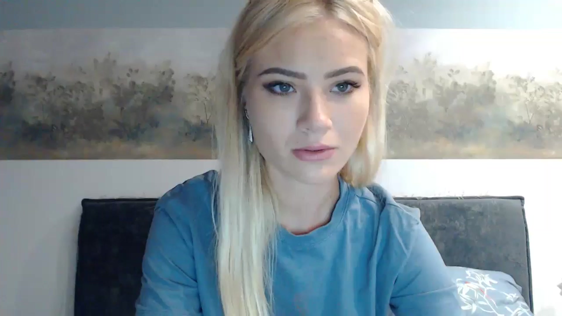 Gallery image thumbnail from fiancee's myfreecams stream on, 07/24/2024, 19:32 image 9 of 20