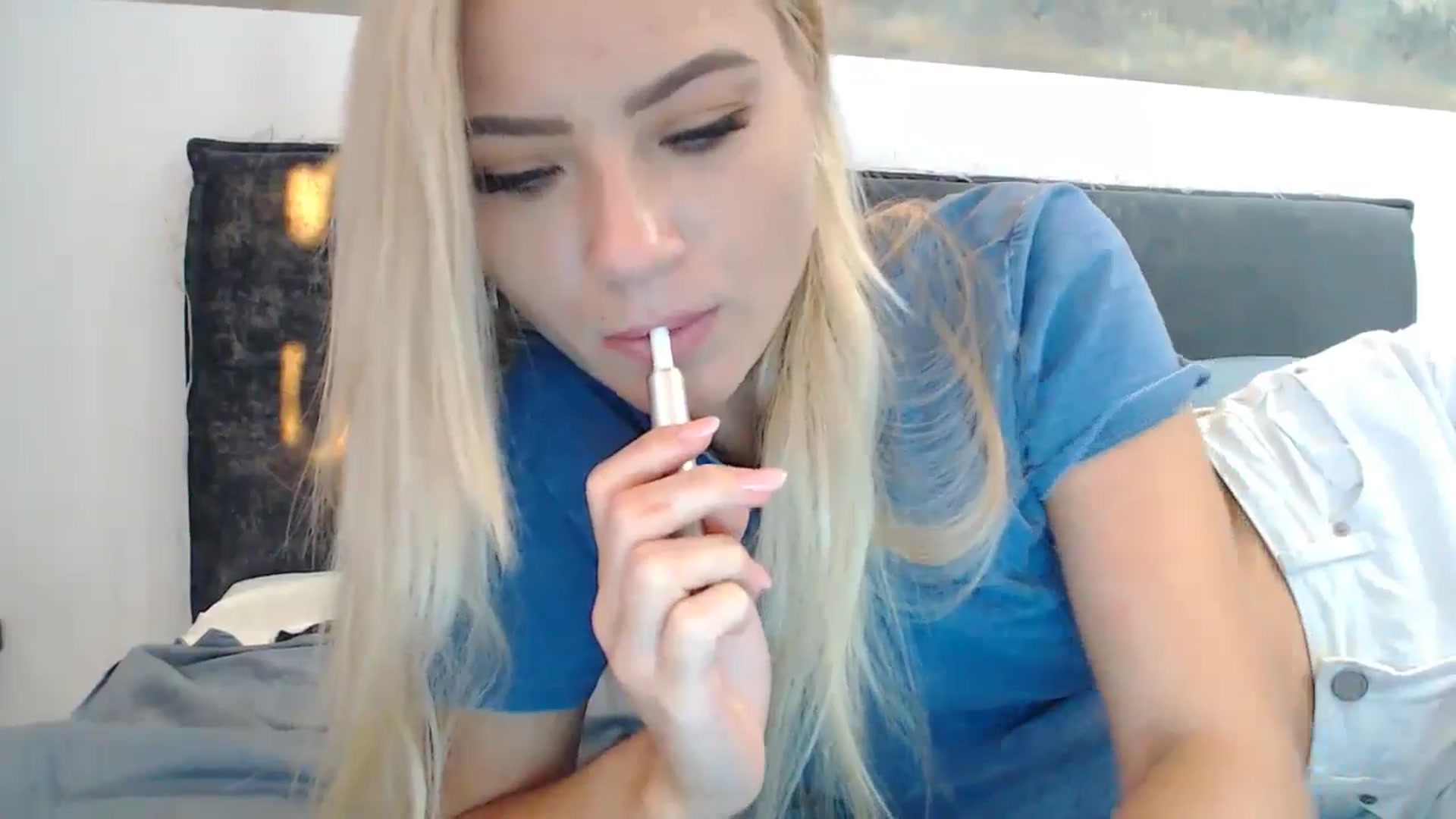 Gallery image thumbnail from fiancee's myfreecams stream on, 07/25/2024, 02:37 image 5 of 20