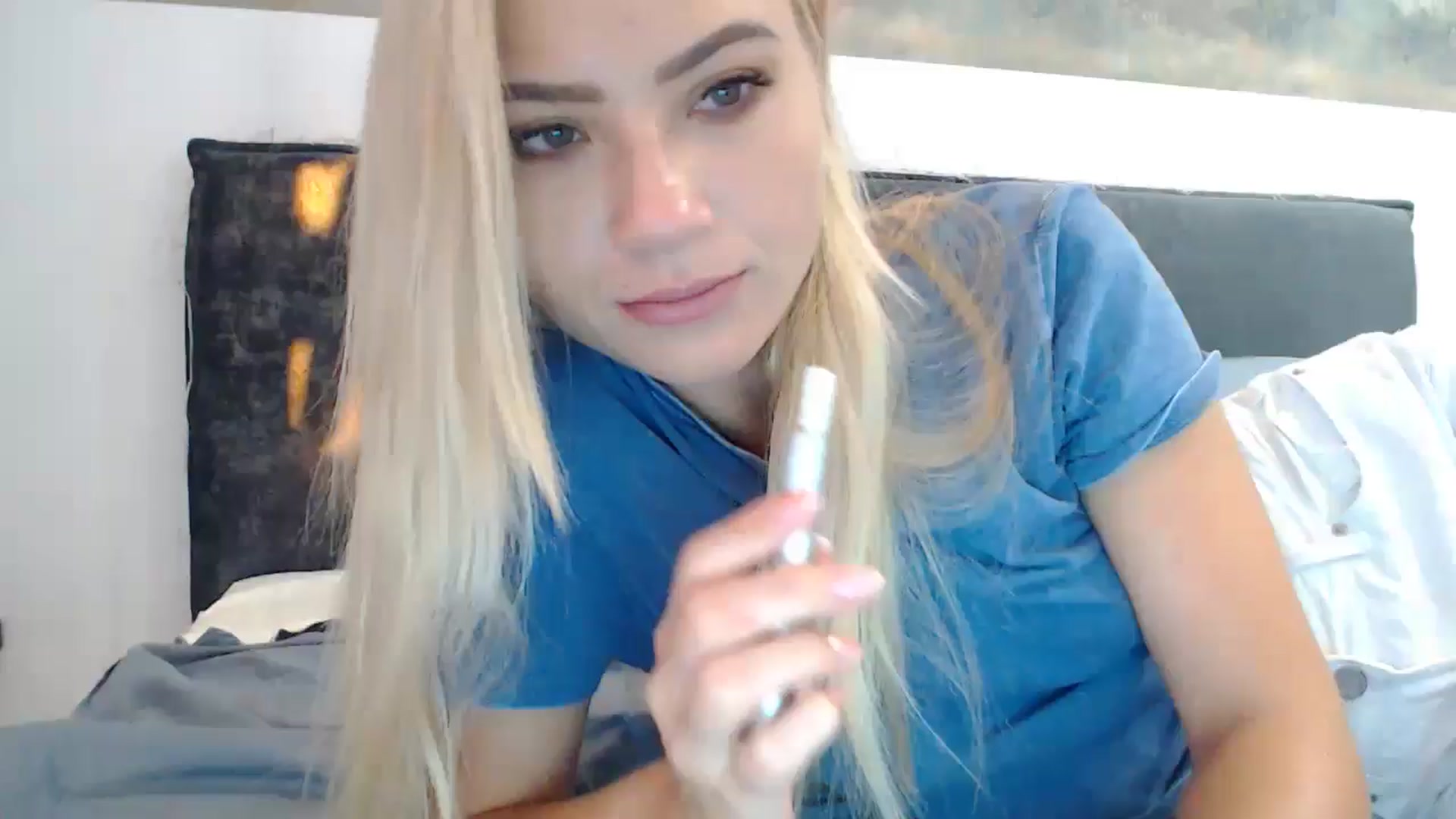Gallery image thumbnail from fiancee's myfreecams stream on, 07/25/2024, 02:37 image 3 of 20
