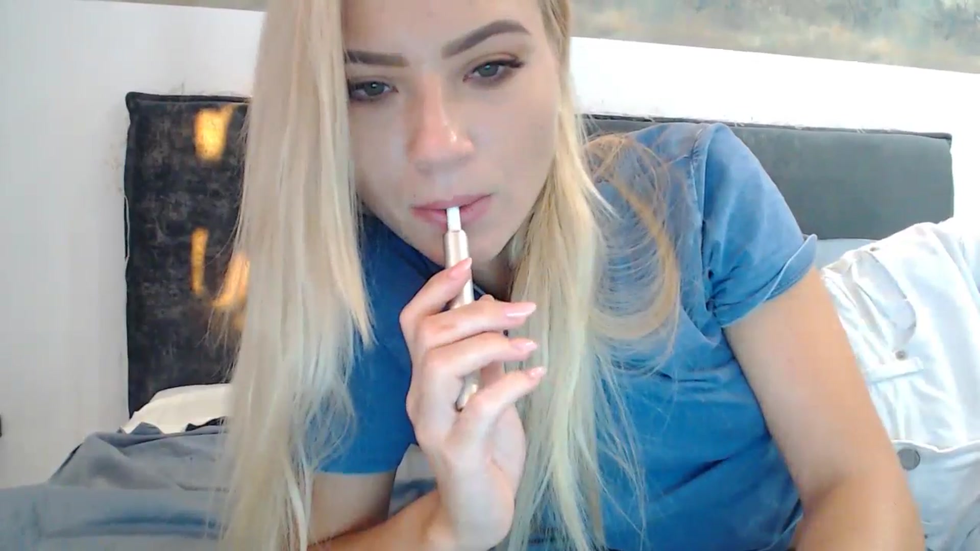 Gallery image thumbnail from fiancee's myfreecams stream on, 07/25/2024, 02:37 image 4 of 20
