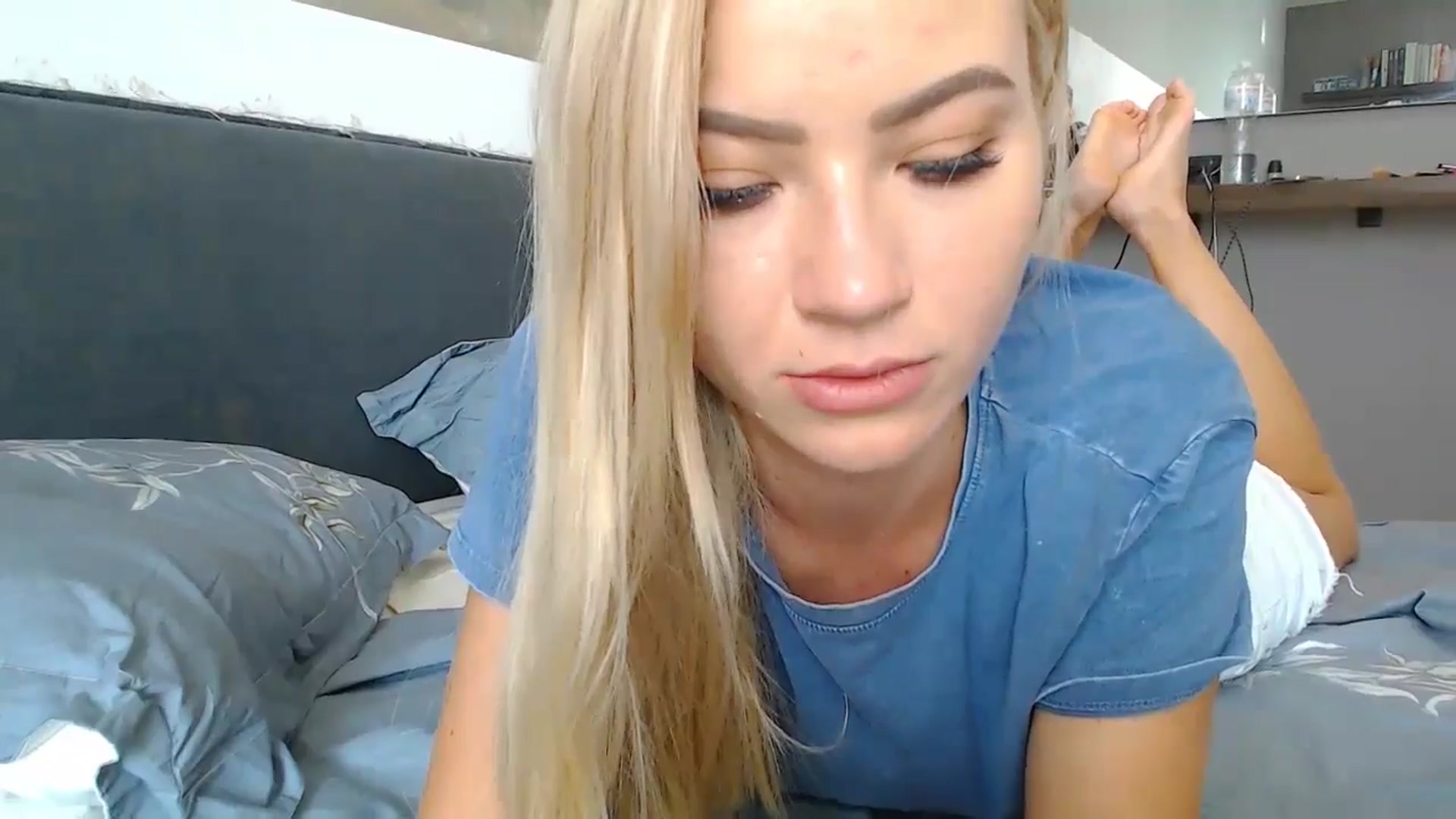 Gallery image thumbnail from fiancee's myfreecams stream on, 07/25/2024, 04:33 image 11 of 20