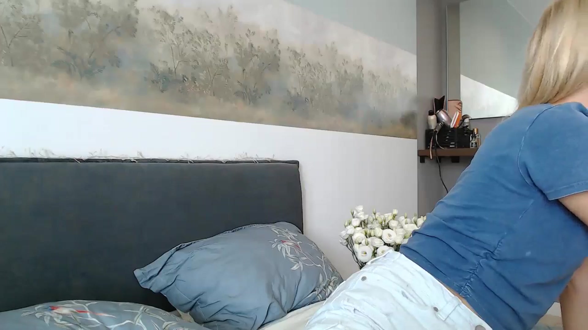 Gallery image thumbnail from fiancee's myfreecams stream on, 07/25/2024, 04:33 image 20 of 20