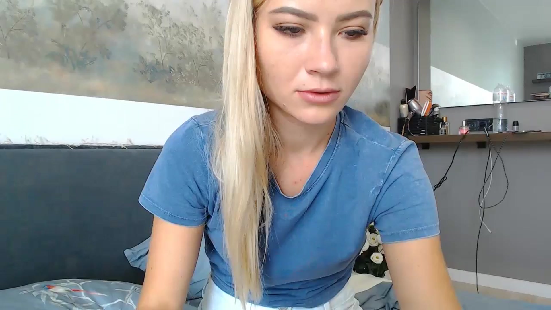 Gallery image thumbnail from fiancee's myfreecams stream on, 07/25/2024, 04:33 image 17 of 20