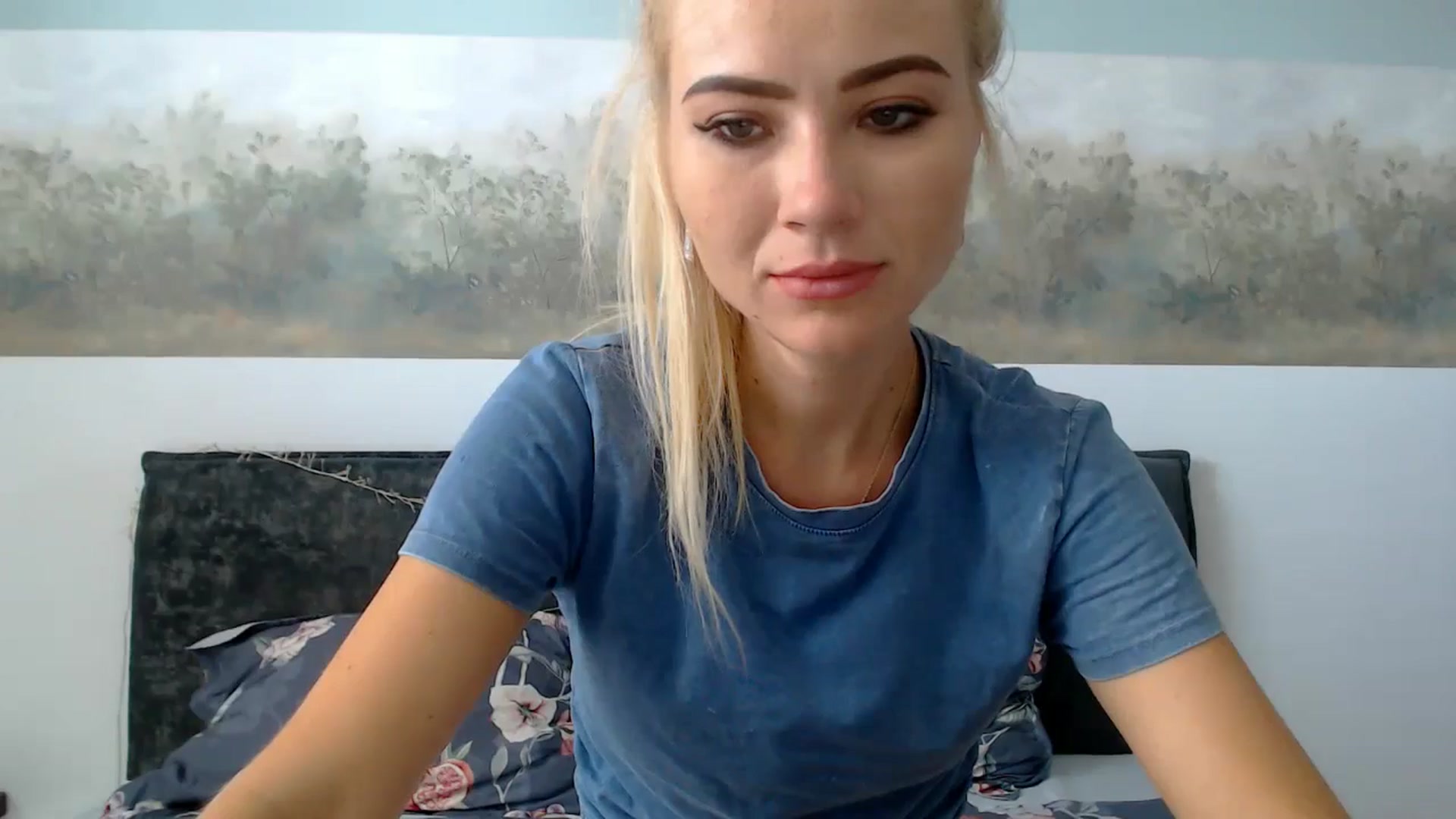 Gallery image thumbnail from fiancee's myfreecams stream on, 07/29/2024, 05:11 image 5 of 20