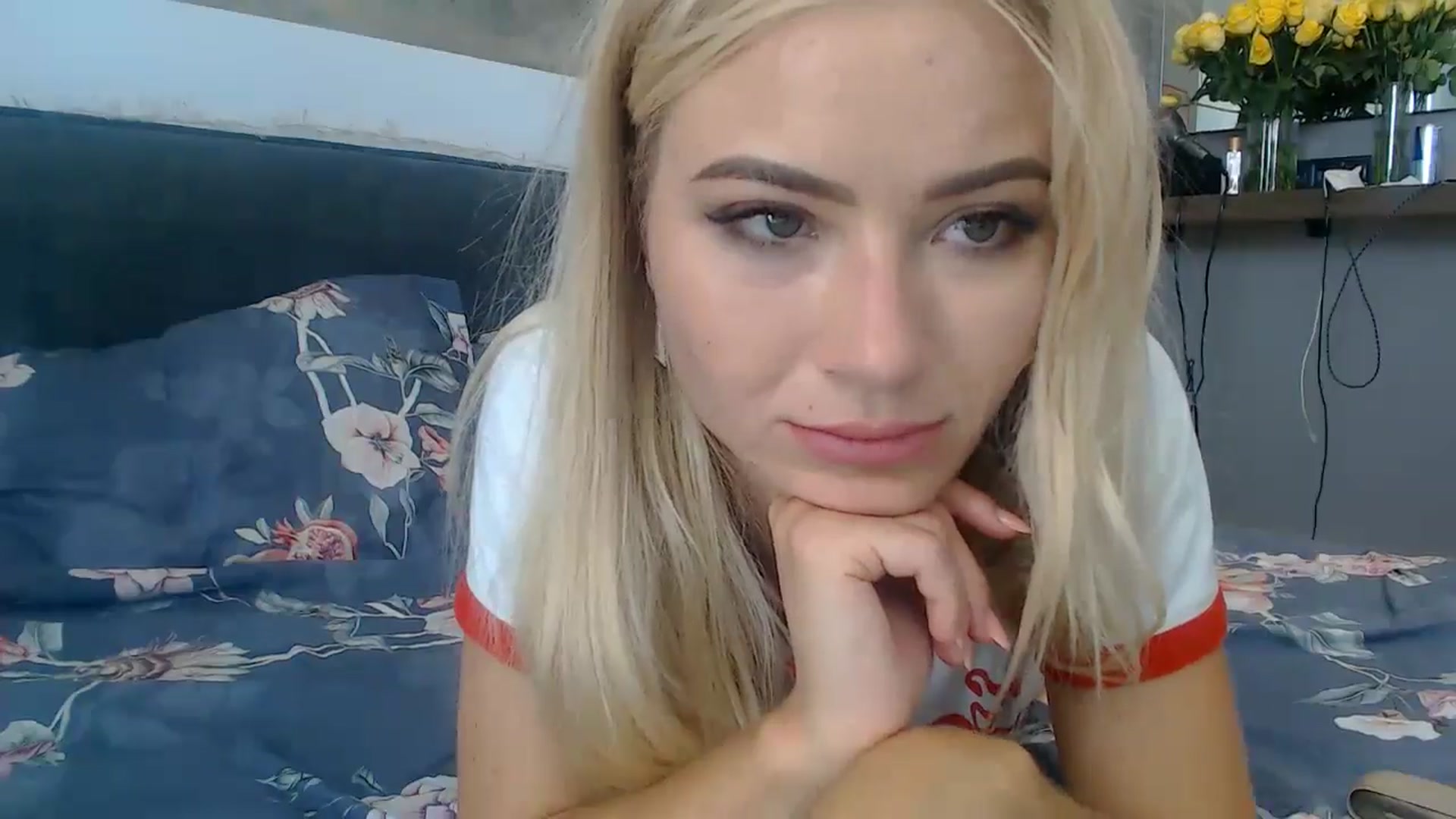 Gallery image thumbnail from fiancee's myfreecams stream on, 07/31/2024, 04:47 image 18 of 20